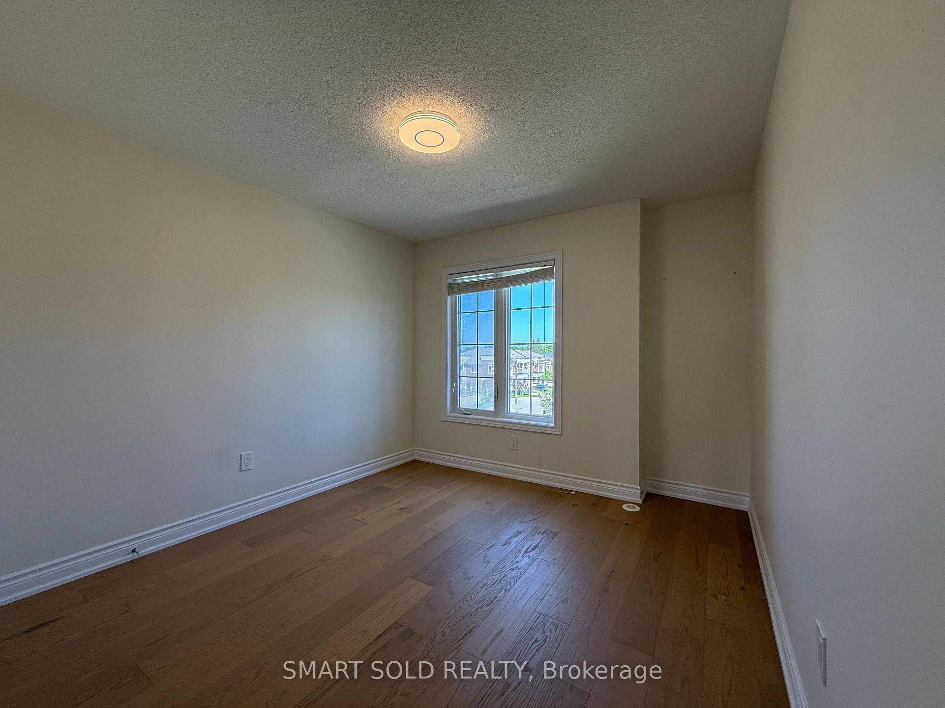 Photo 14 of 311 Dundas Way, Markham, Greensborough — HOMEH