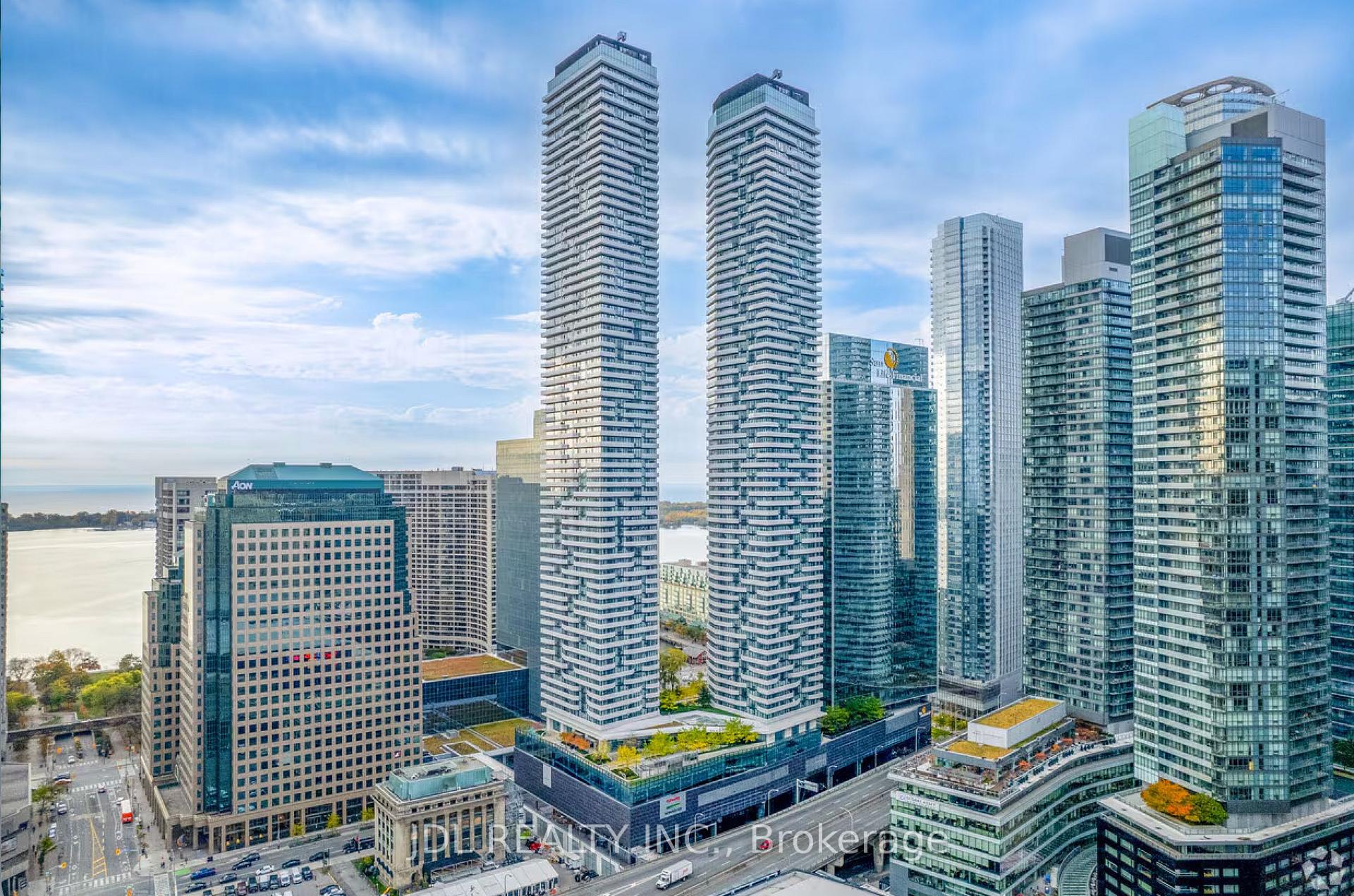 Photo 2 of Unit 1705, 88 Harbour Street, Toronto, Waterfront Communities — HOMEH