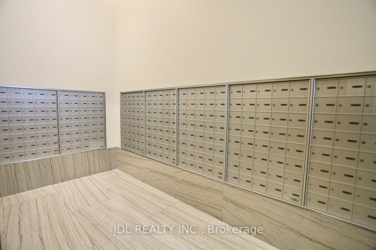 Photo 13 of Unit 1705, 88 Harbour Street, Toronto, Waterfront Communities — HOMEH