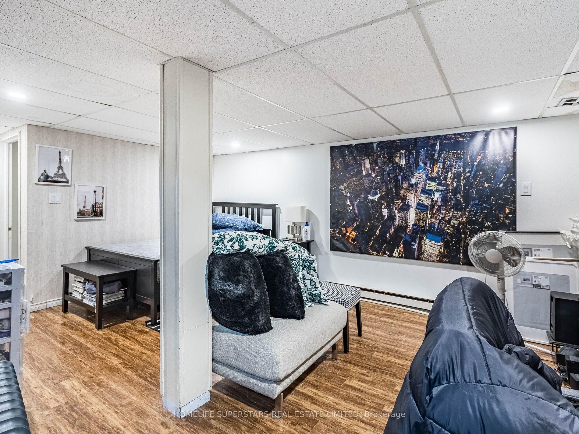 Photo 14 of 3 Haley Court, Brampton, Central Park — HOMEH