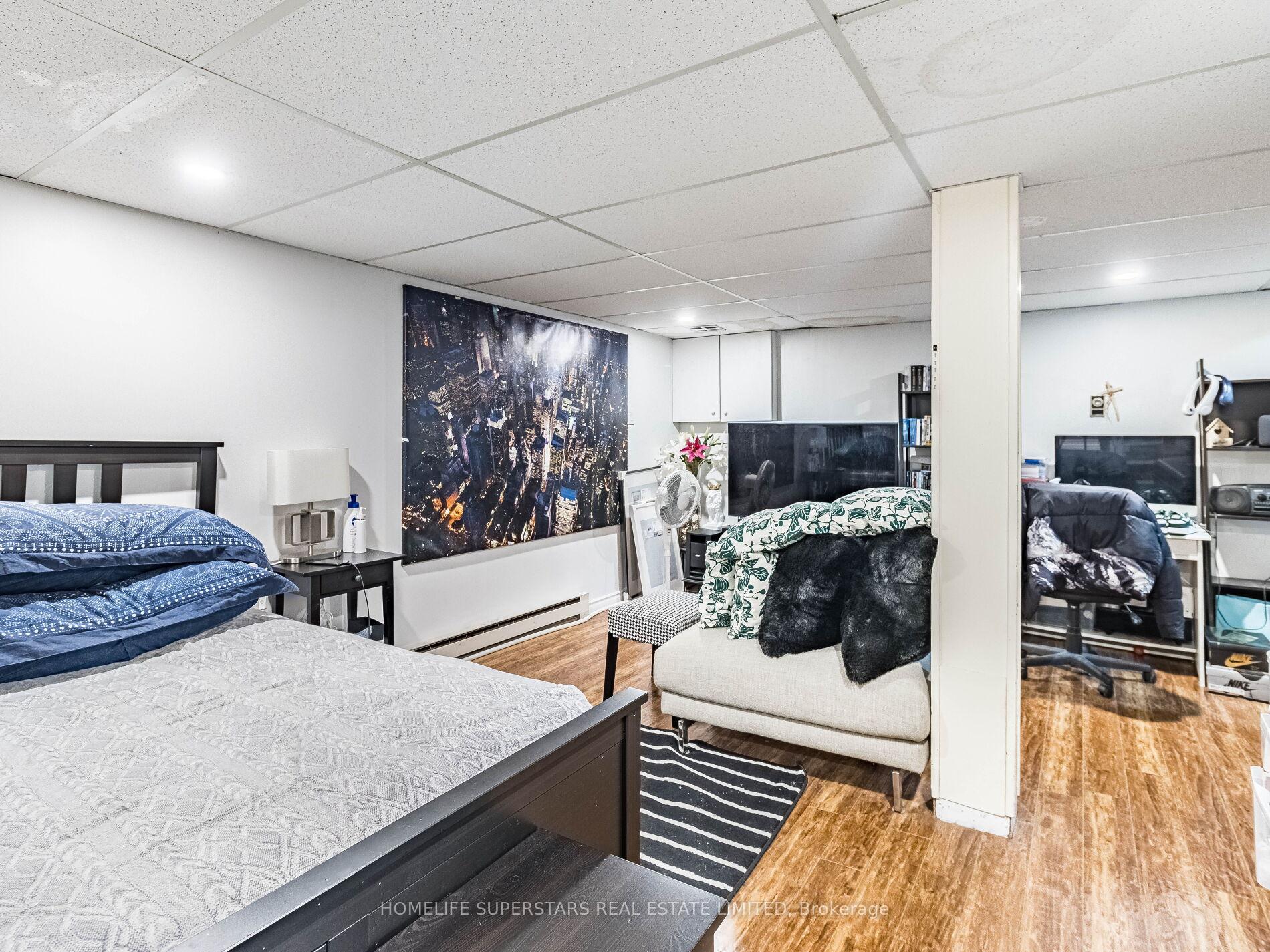 Photo 15 of 3 Haley Court, Brampton, Central Park — HOMEH