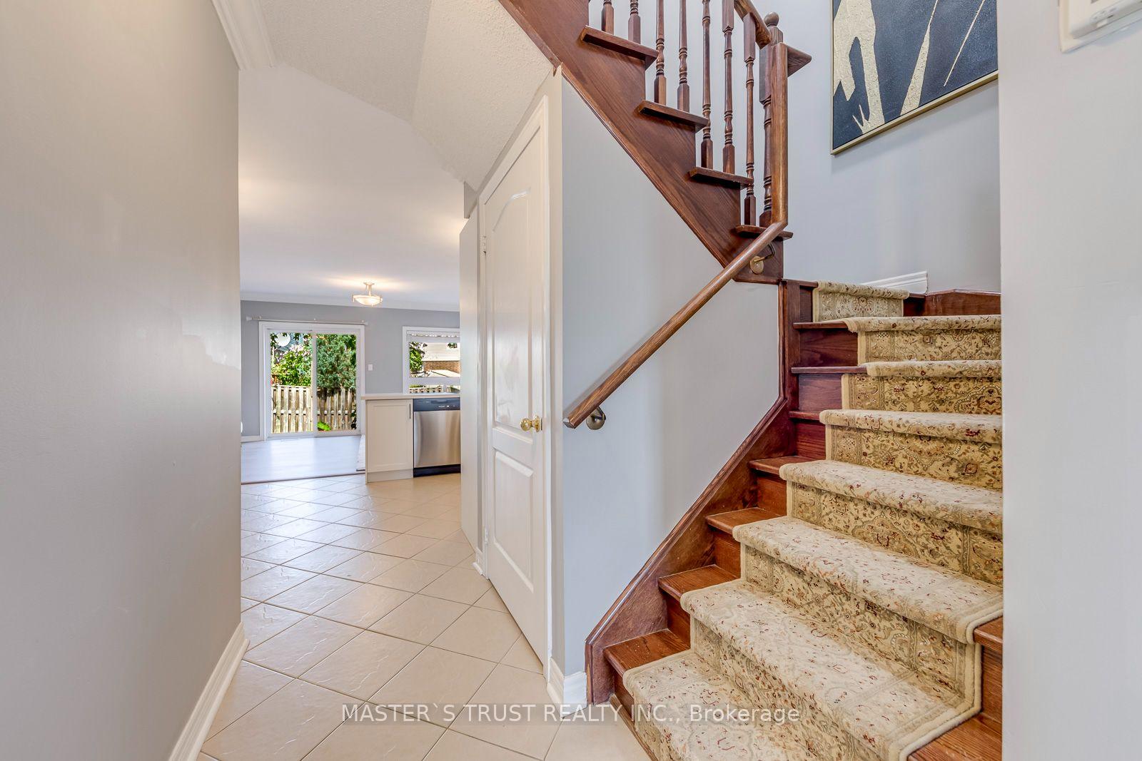 Photo 5 of 1134 Tupper Drive, Milton, Clarke — HOMEH