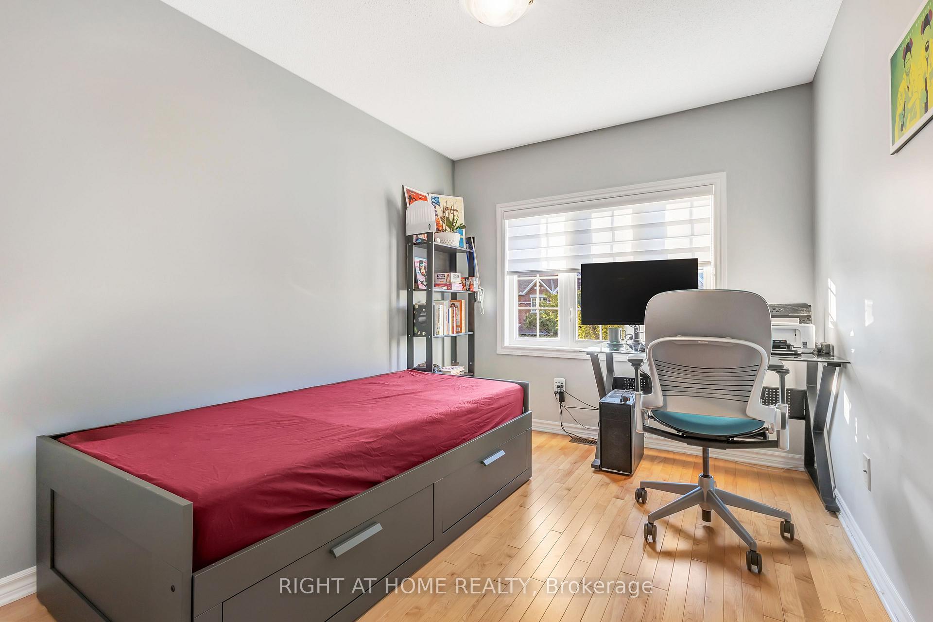 Photo 14 of 356 Kingbrook Drive, Ottawa, Kanata - Bridlewood — HOMEH