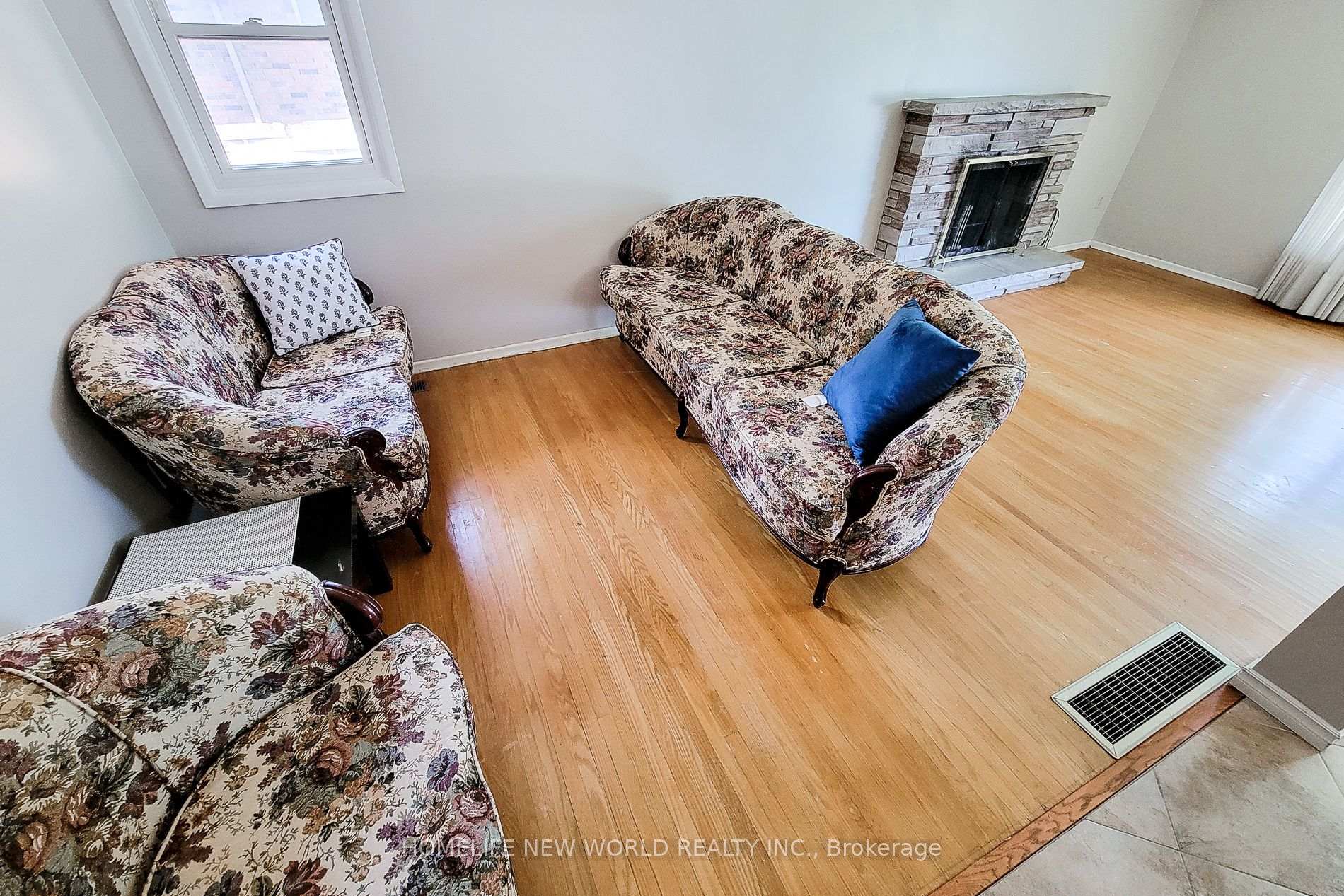 Photo 13 of 138 Rifle Range Road, Hamilton, Ainslie Wood — HOMEH