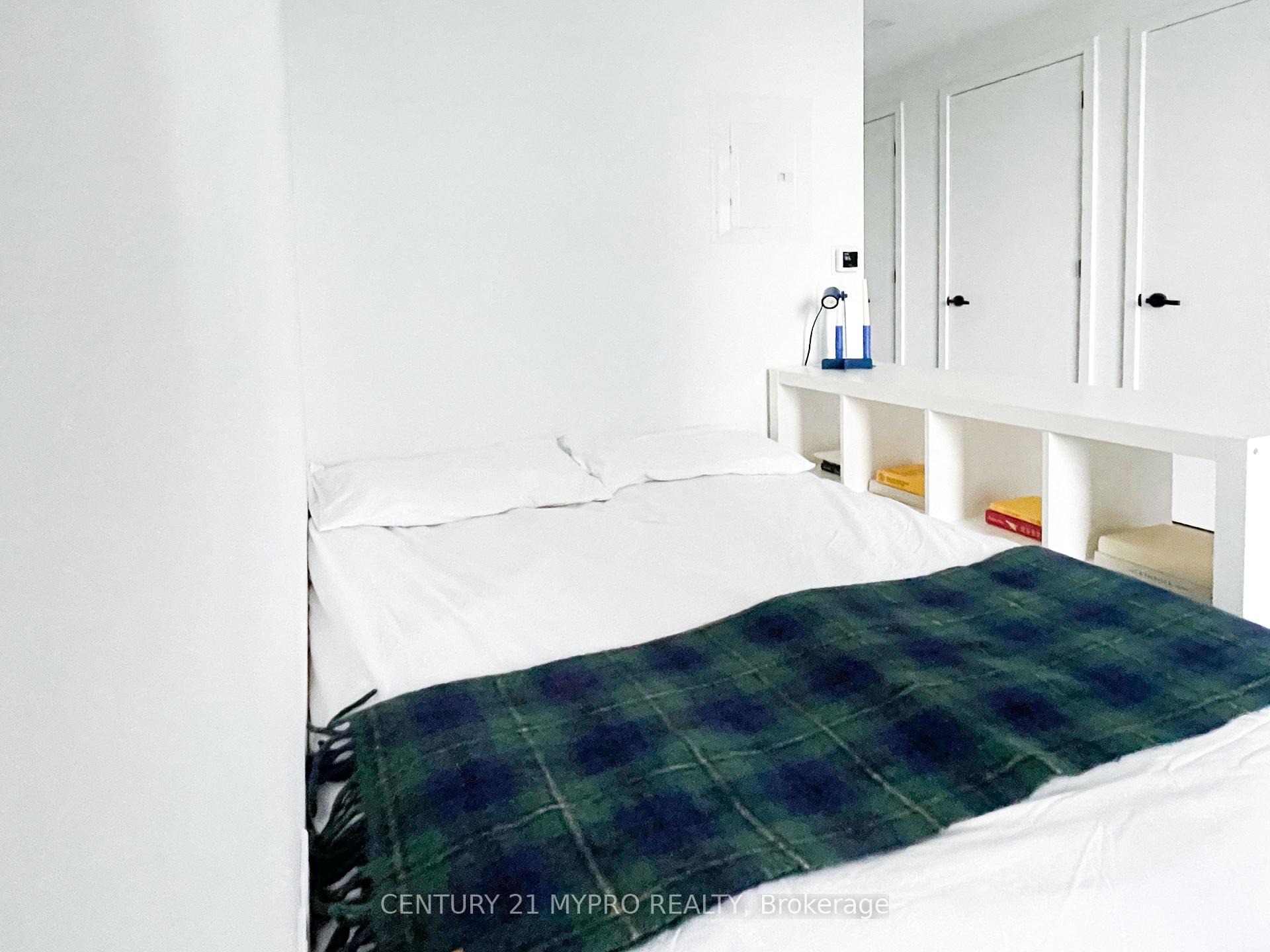 Photo 4 of Unit 2111, 55 Charles Street E, Toronto, Church-Yonge Corridor — HOMEH