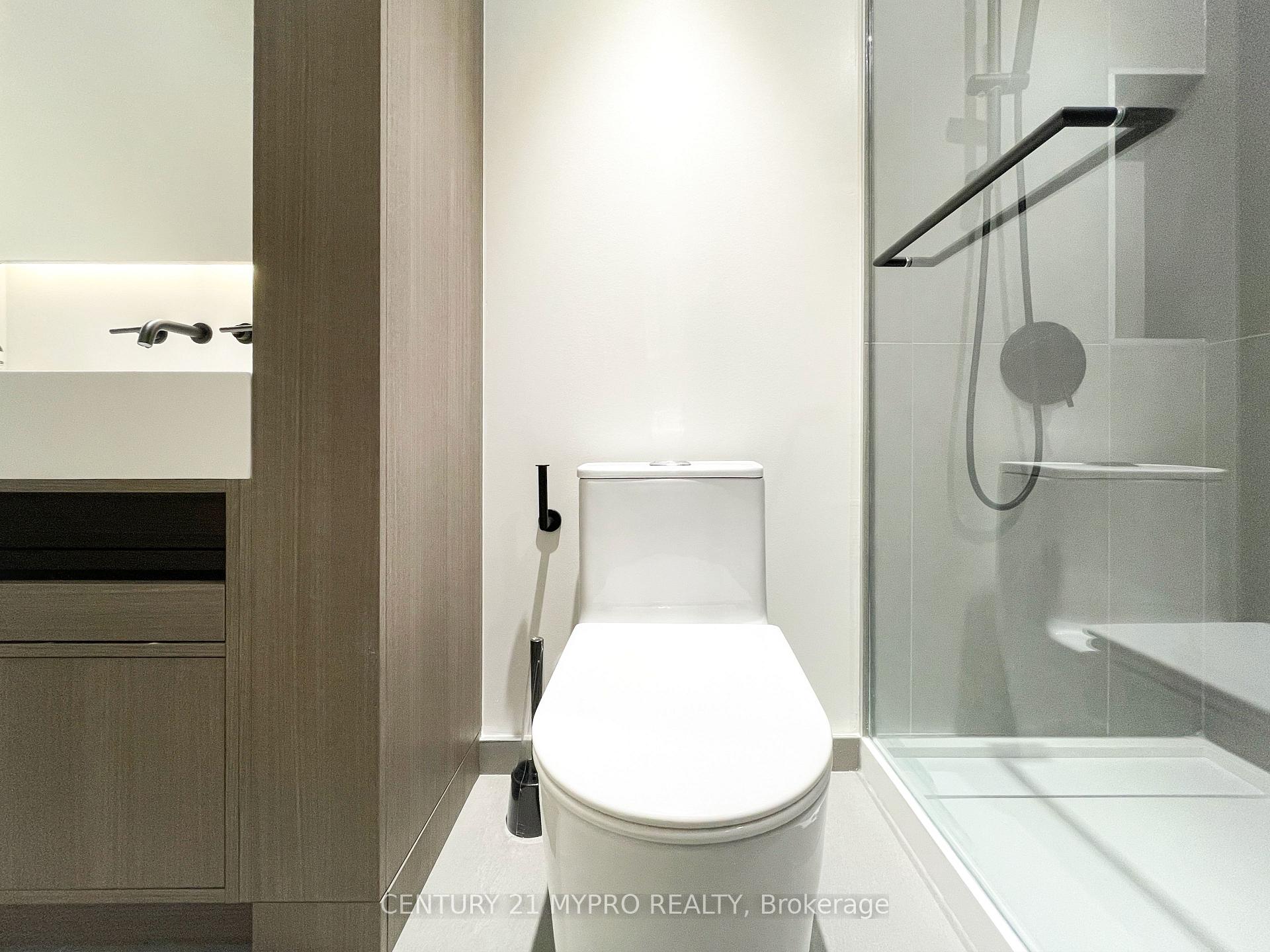 Photo 10 of Unit 2111, 55 Charles Street E, Toronto, Church-Yonge Corridor — HOMEH