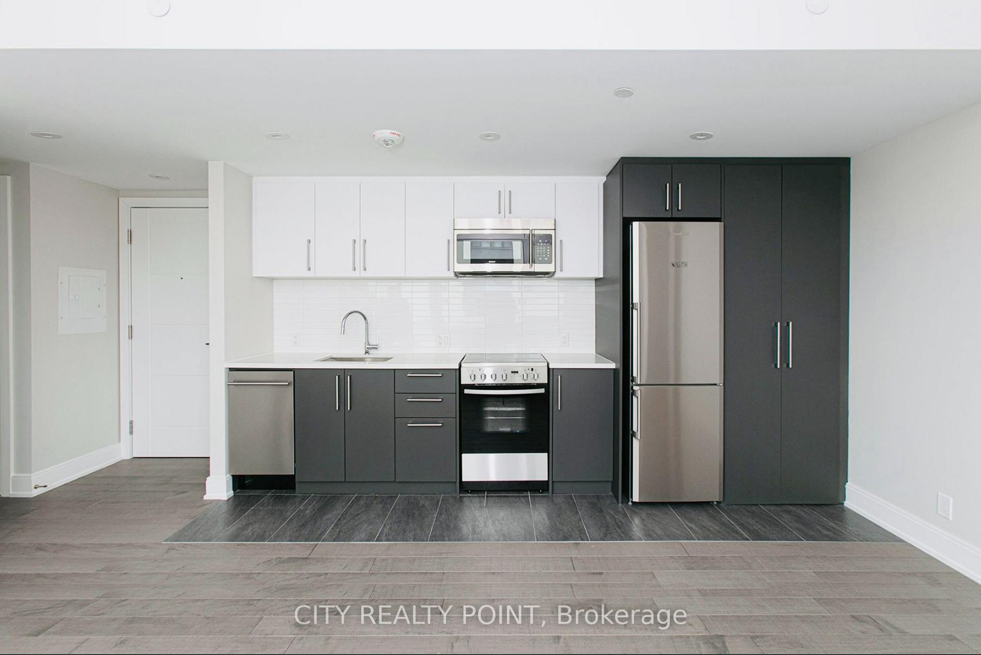 Photo 2 of Unit 103, 11 Walmer Road, Toronto, The Annex — HOMEH