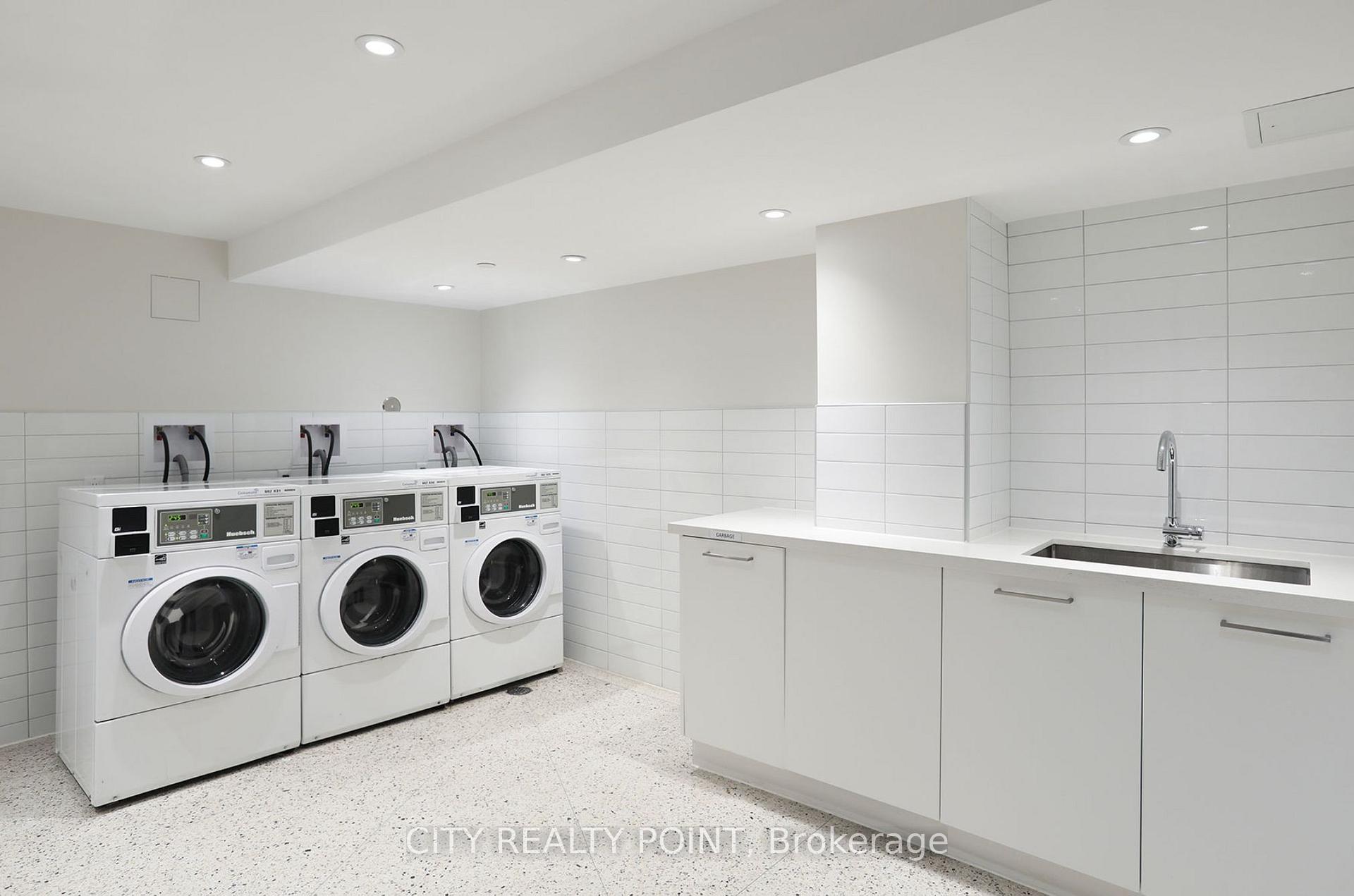 Photo 14 of Unit 305, 485 Huron Street, Toronto, The Annex — HOMEH