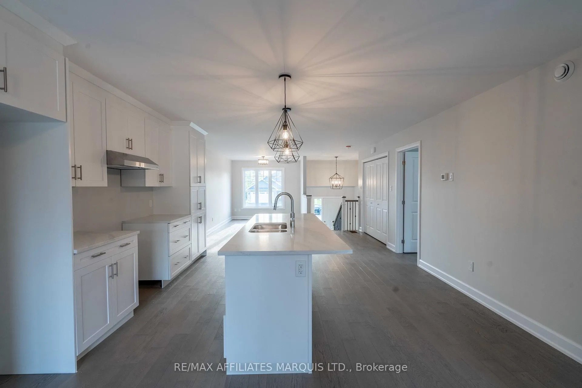 Photo 14 of 100 Woodland Drive, Cornwall — HOMEH