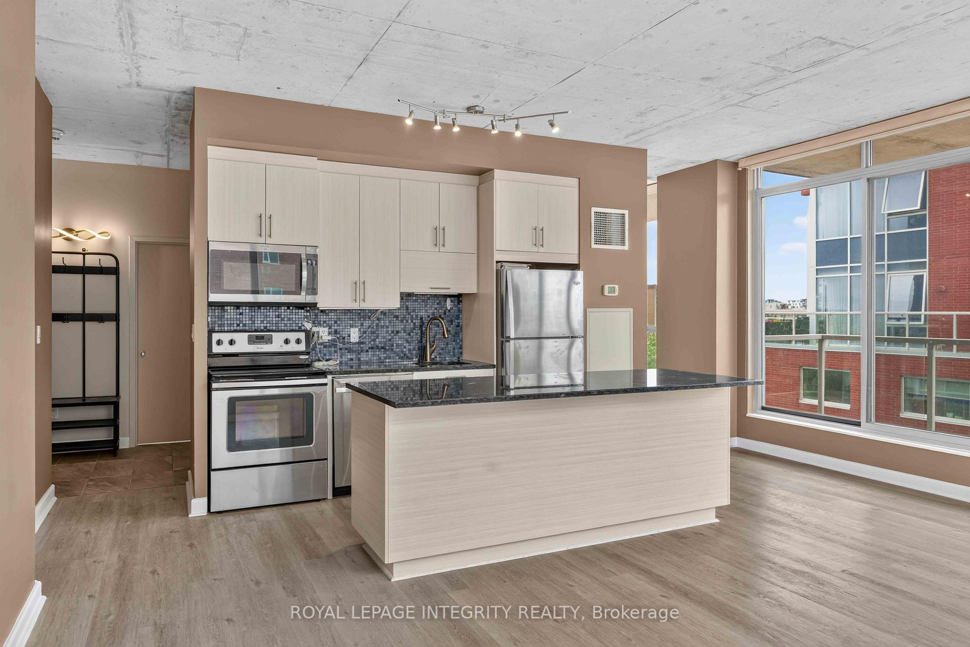 Photo 12 of Unit 909, 180 York Street, Ottawa, Lower Town — HOMEH