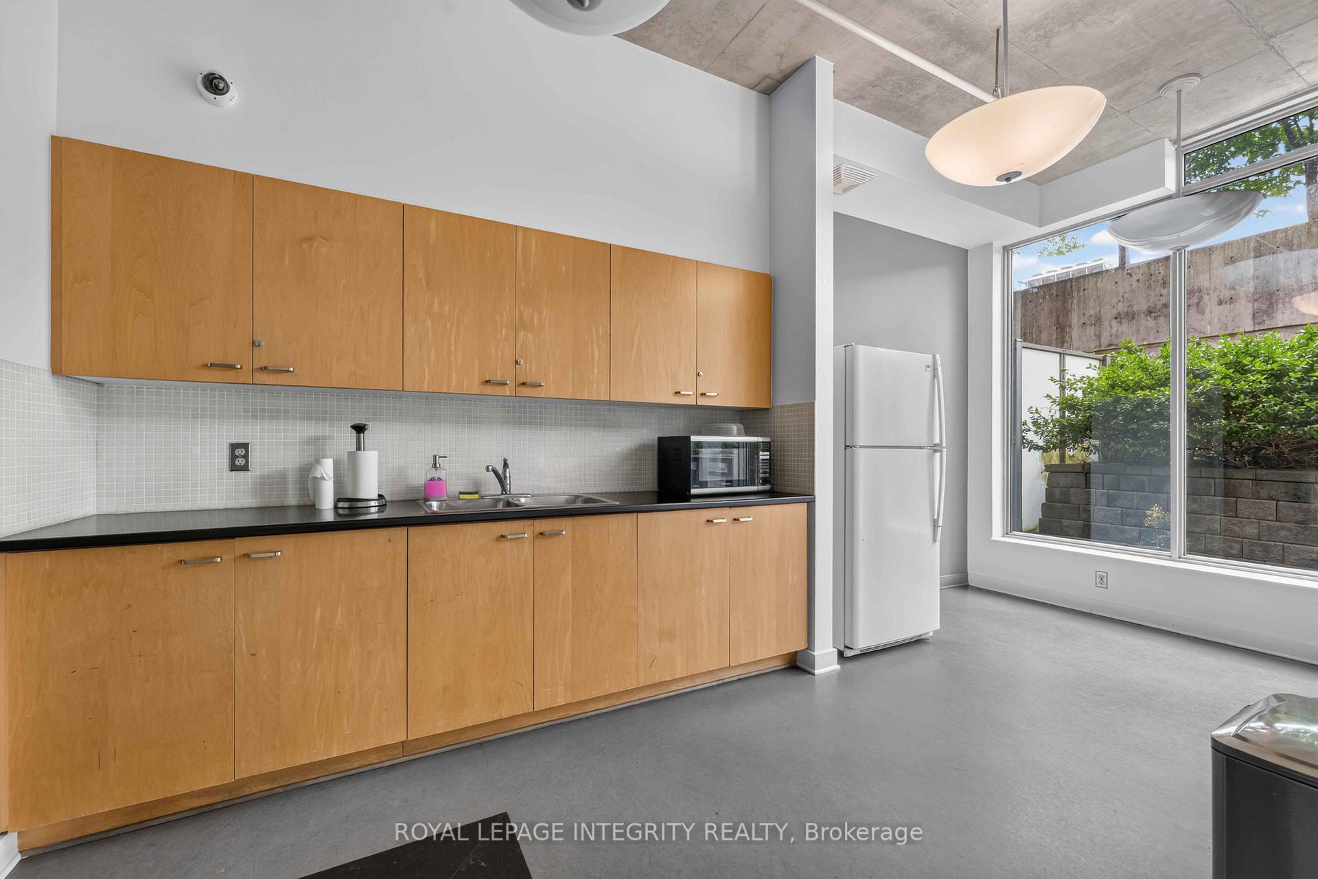 Photo 24 of Unit 909, 180 York Street, Ottawa, Lower Town — HOMEH