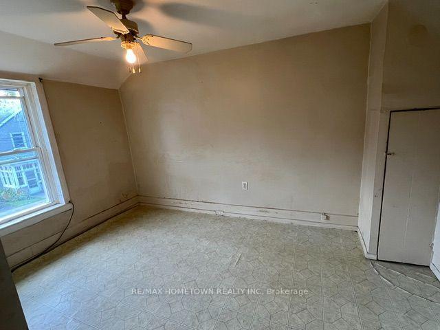 Photo 9 of 19 Daniel Street, Brockville, Brockville — HOMEH