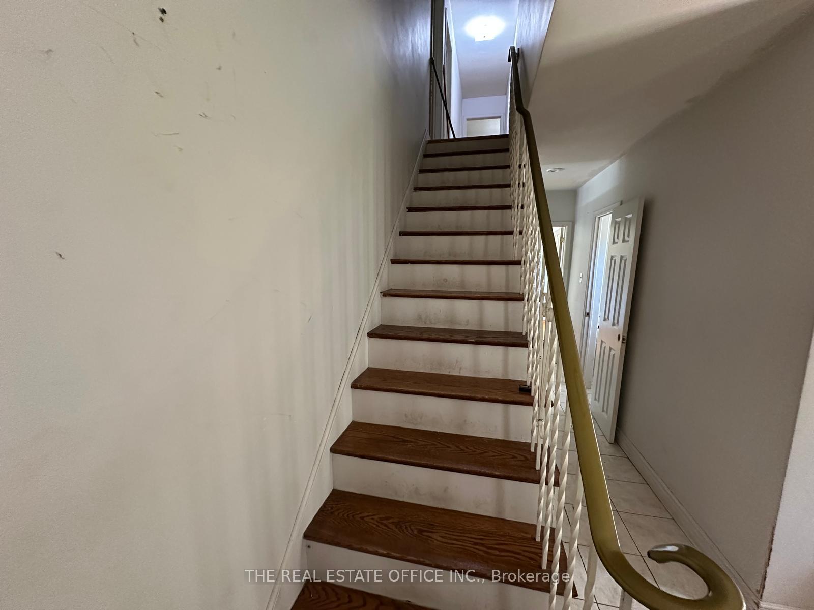 Photo 10 of 65 Wallace Street, Vaughan, West Woodbridge — HOMEH