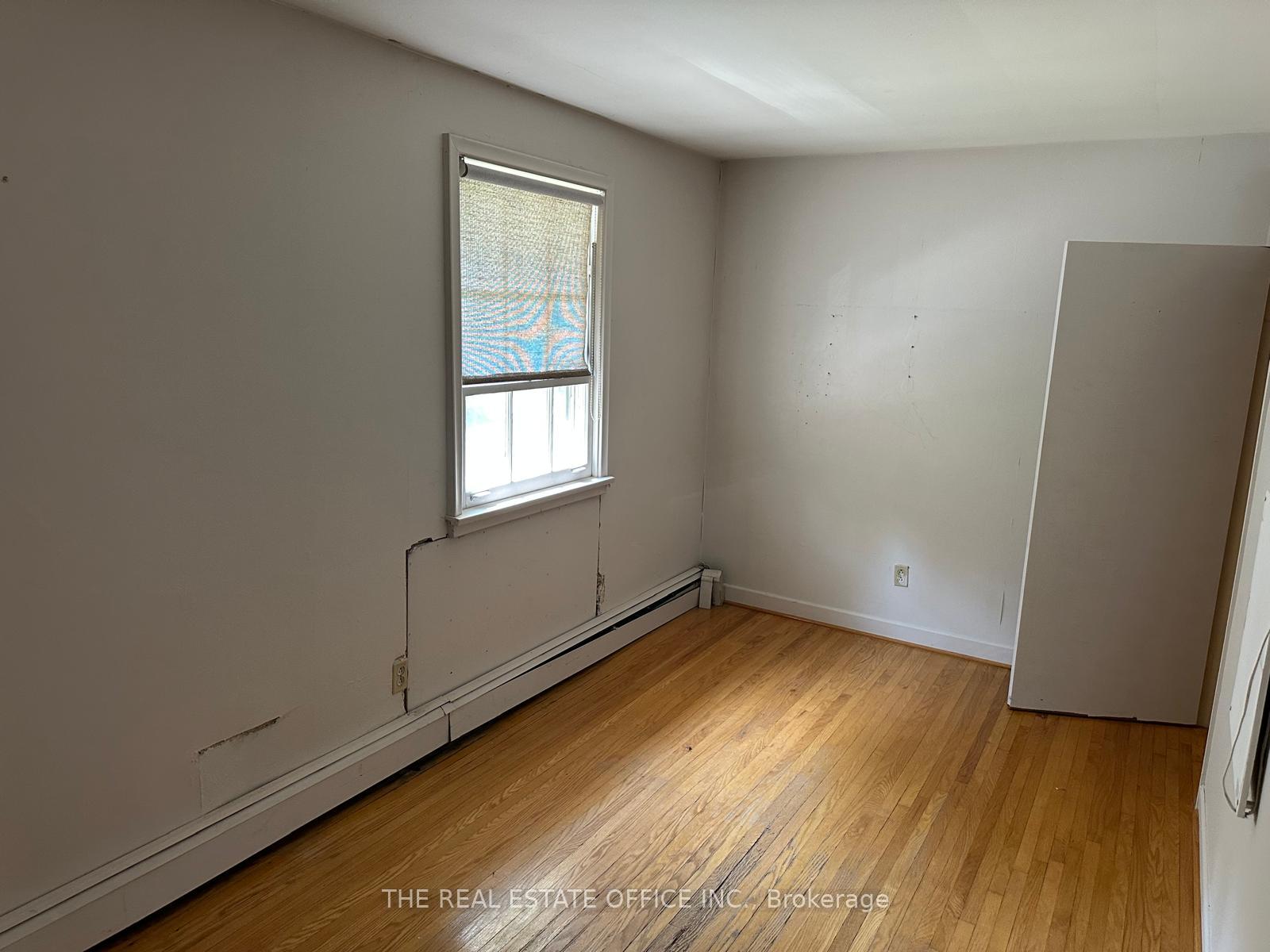Photo 14 of 65 Wallace Street, Vaughan, West Woodbridge — HOMEH