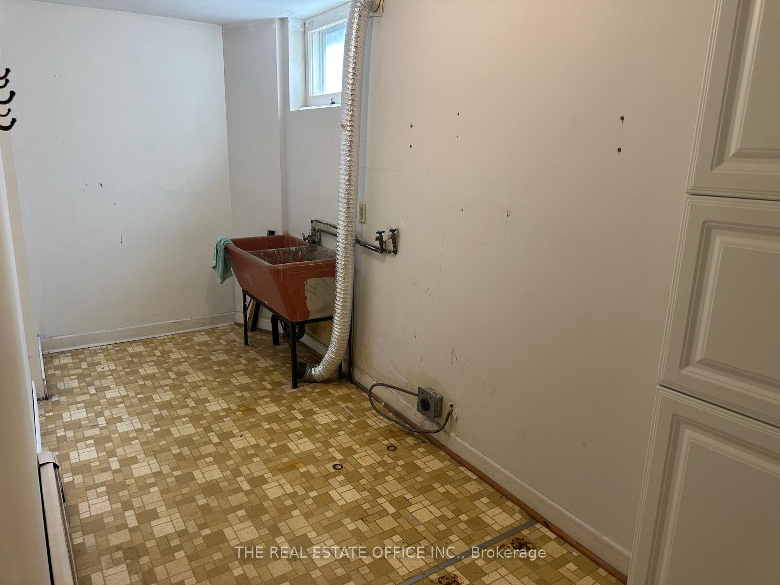 Photo 15 of 65 Wallace Street, Vaughan, West Woodbridge — HOMEH