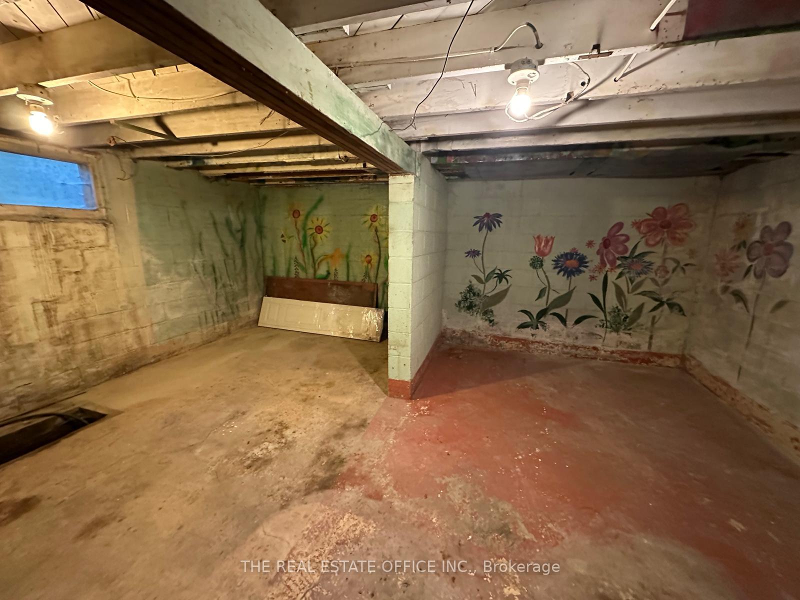 Photo 18 of 65 Wallace Street, Vaughan, West Woodbridge — HOMEH