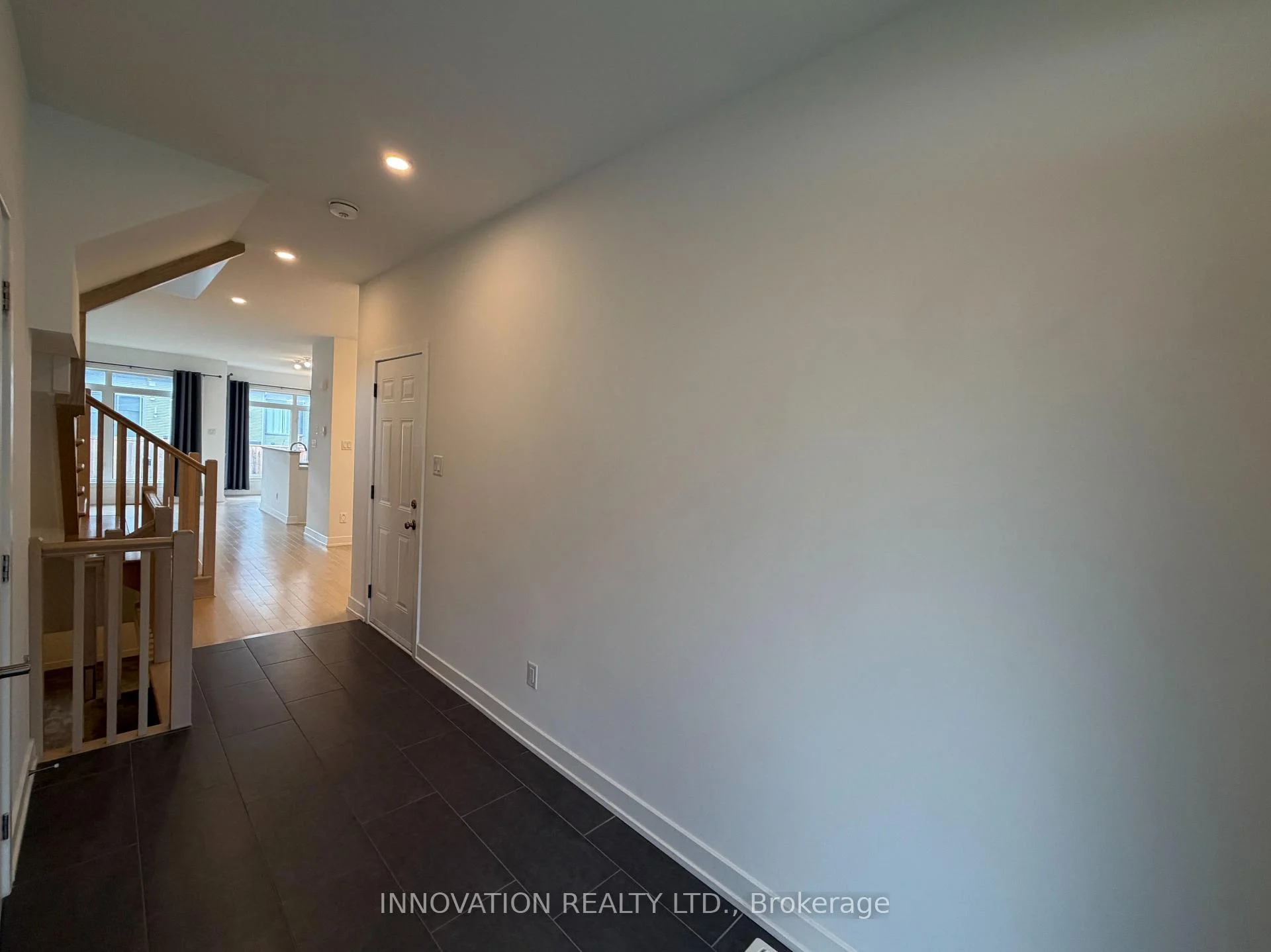 Photo 8 of 30 Brixton Way, Ottawa, Stittsville (South) — HOMEH