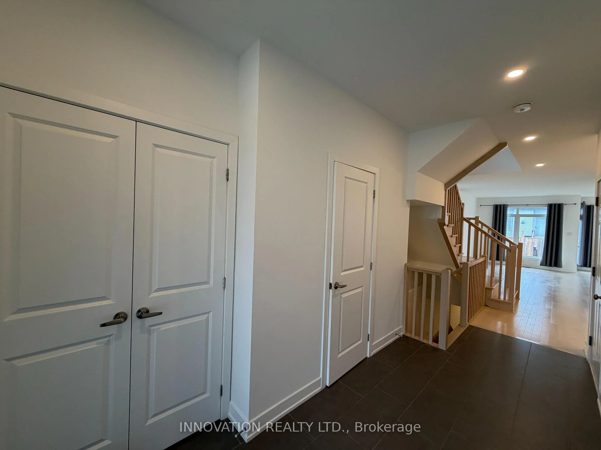 Photo 12 of 30 Brixton Way, Ottawa, Stittsville (South) — HOMEH