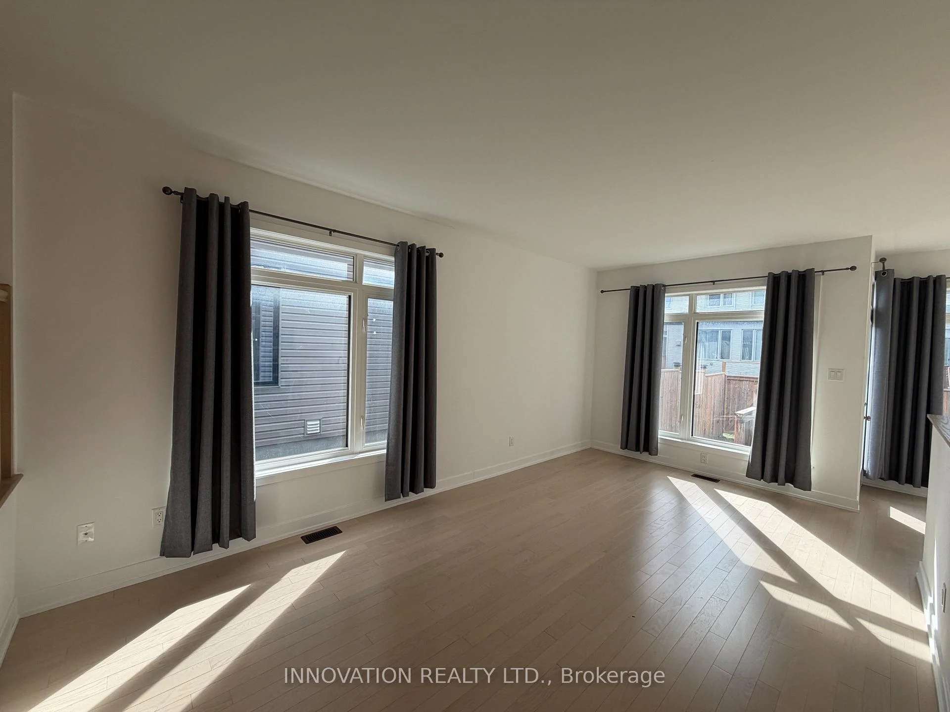 Photo 26 of 30 Brixton Way, Ottawa, Stittsville (South) — HOMEH