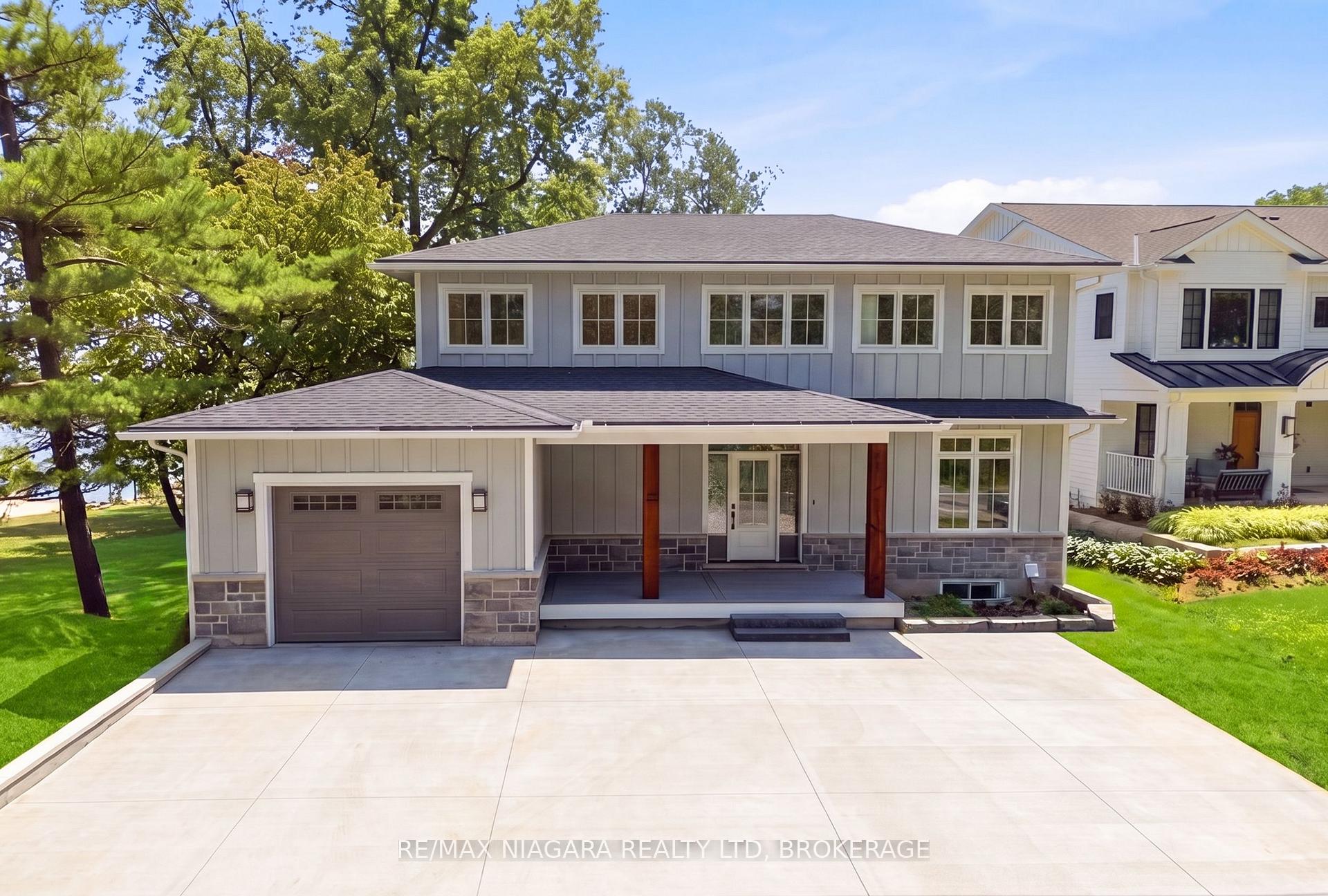 Photo of 3561 Yacht Harbour Road