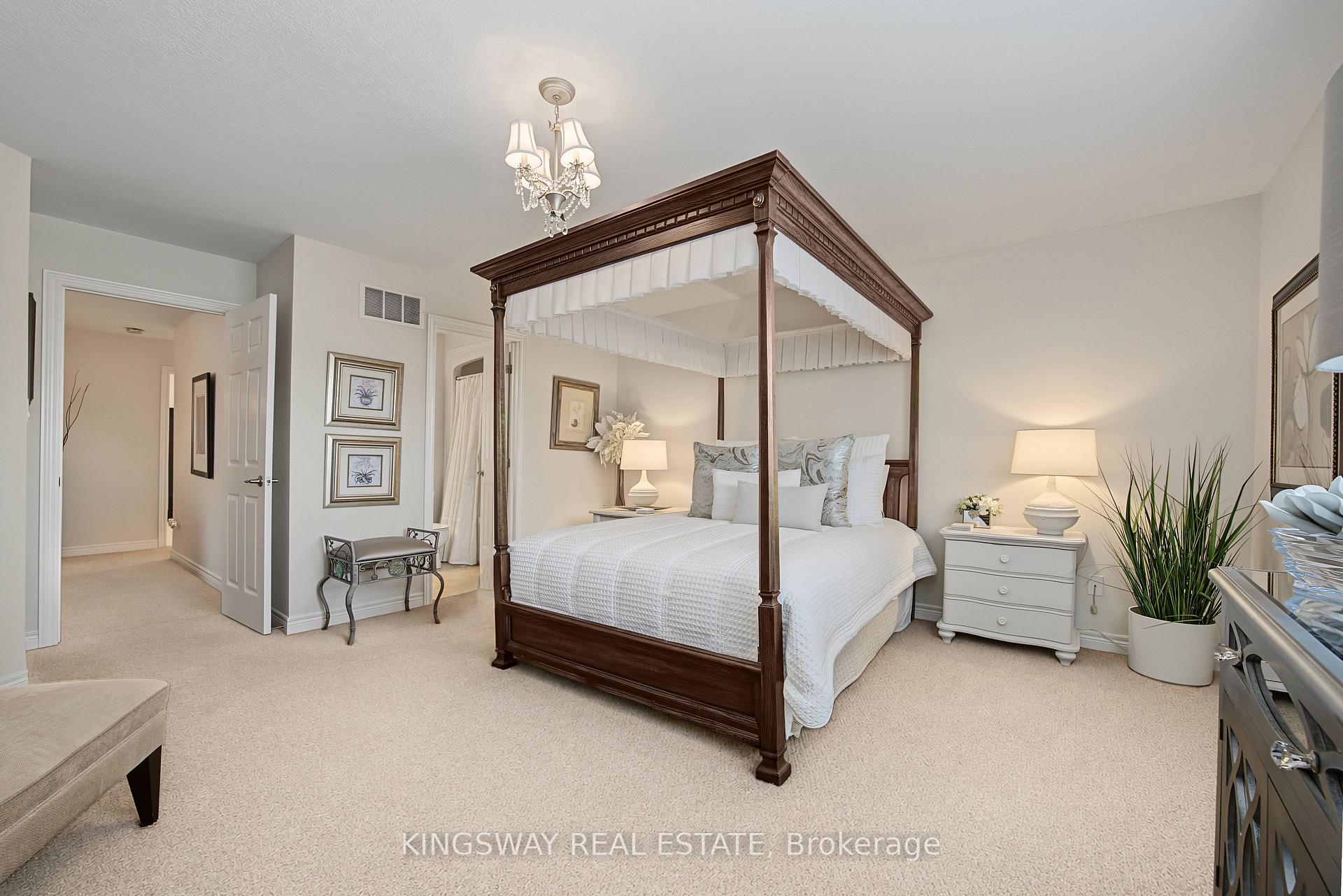 Photo 16 of Unit 11, 218 Plains Road E, Burlington, LaSalle — HOMEH