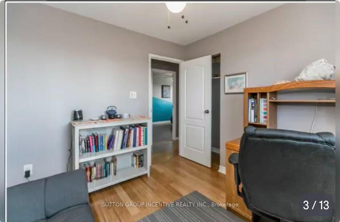 Photo 5 of Unit upper unit, 7 Rosedale Place, Barrie, Cundles East — HOMEH