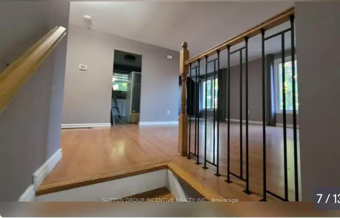 Photo 9 of Unit upper unit, 7 Rosedale Place, Barrie, Cundles East — HOMEH