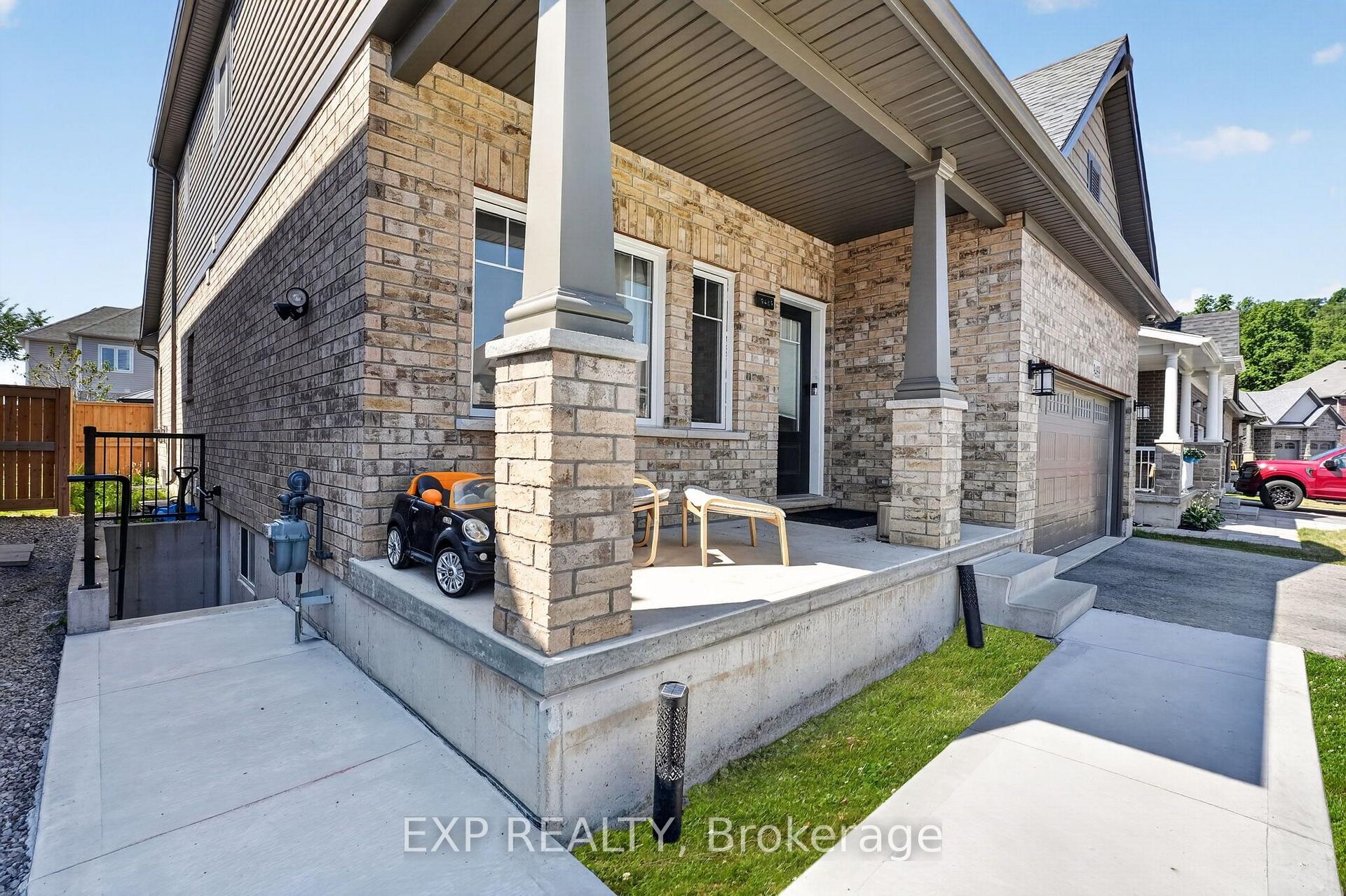 Photo 3 of Unit Lower Level, 9469 Tallgrass Avenue, Niagara Falls, Lyons Creek — HOMEH