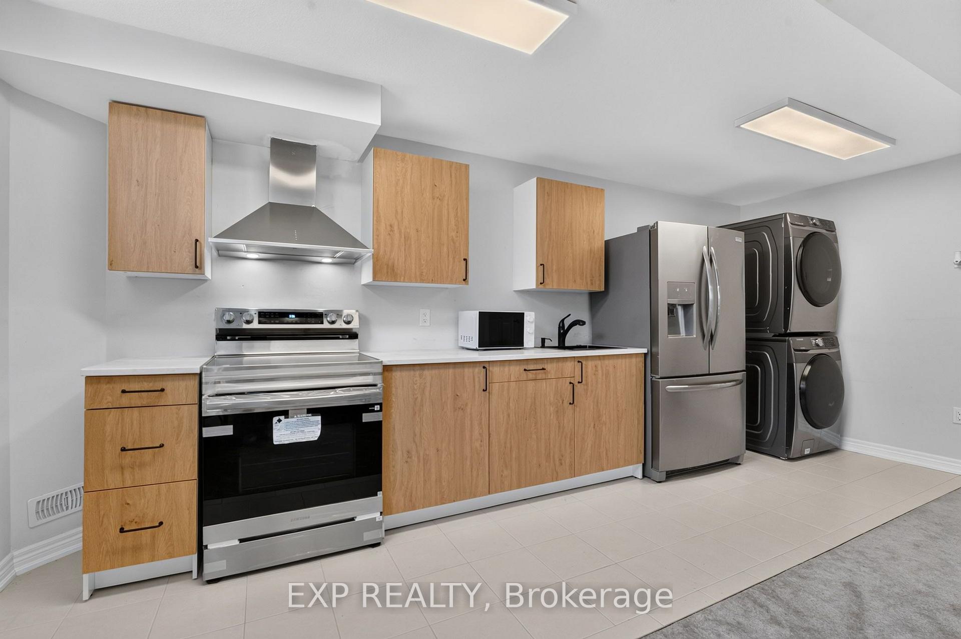 Photo 9 of Unit Lower Level, 9469 Tallgrass Avenue, Niagara Falls, Lyons Creek — HOMEH