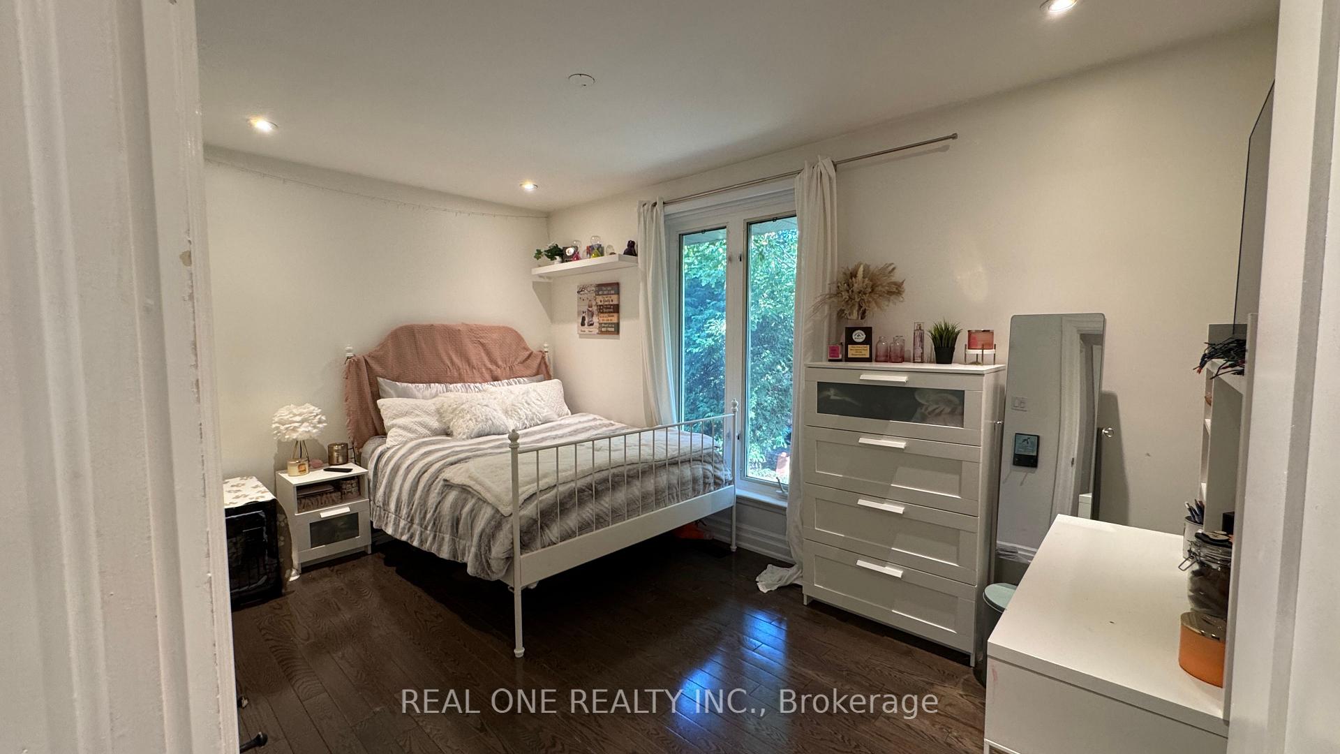 Photo 36 of 1 Silkstone Gate, Richmond Hill, South Richvale — HOMEH