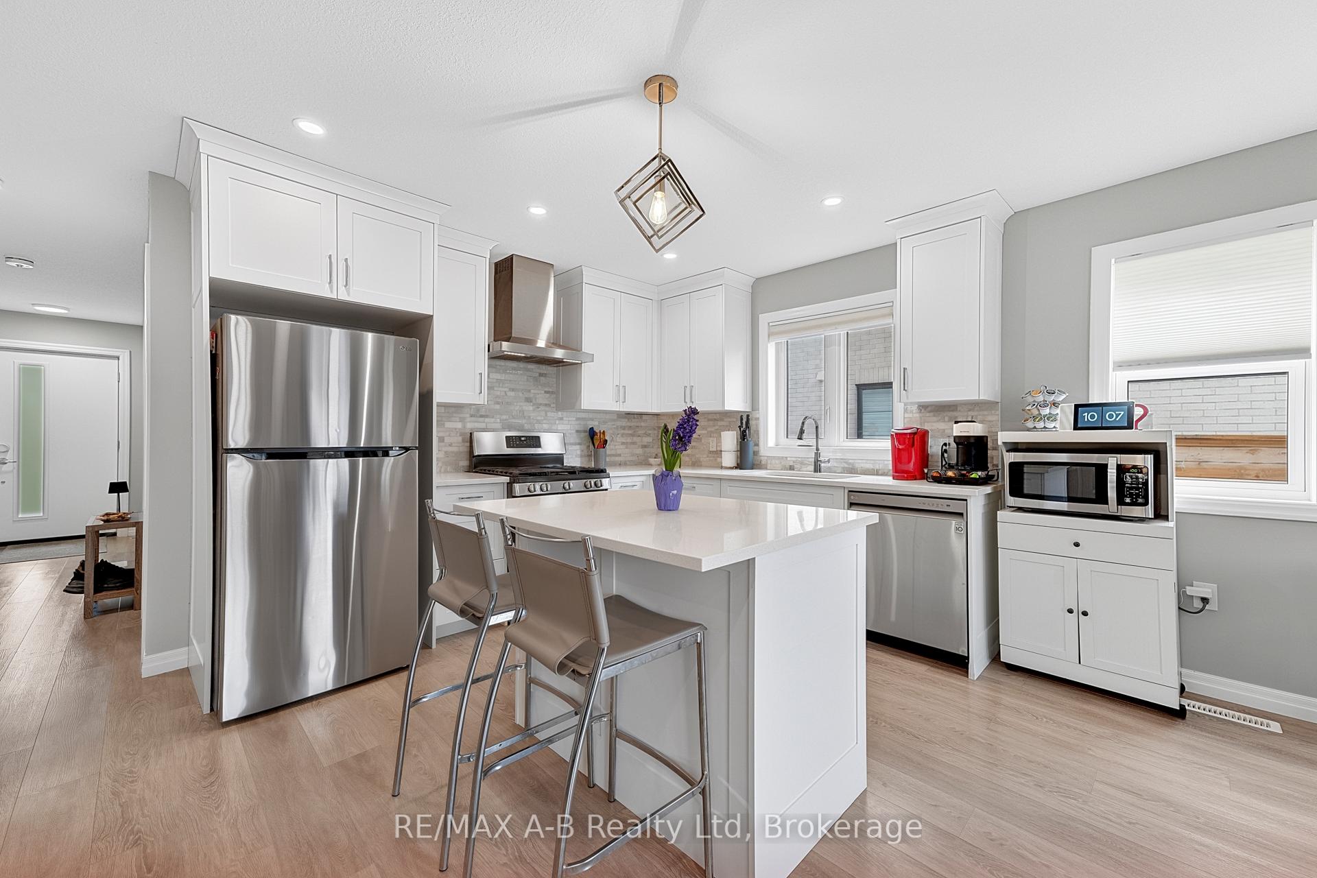 Photo 7 of 31 Trailside Drive, St. Marys — HOMEH