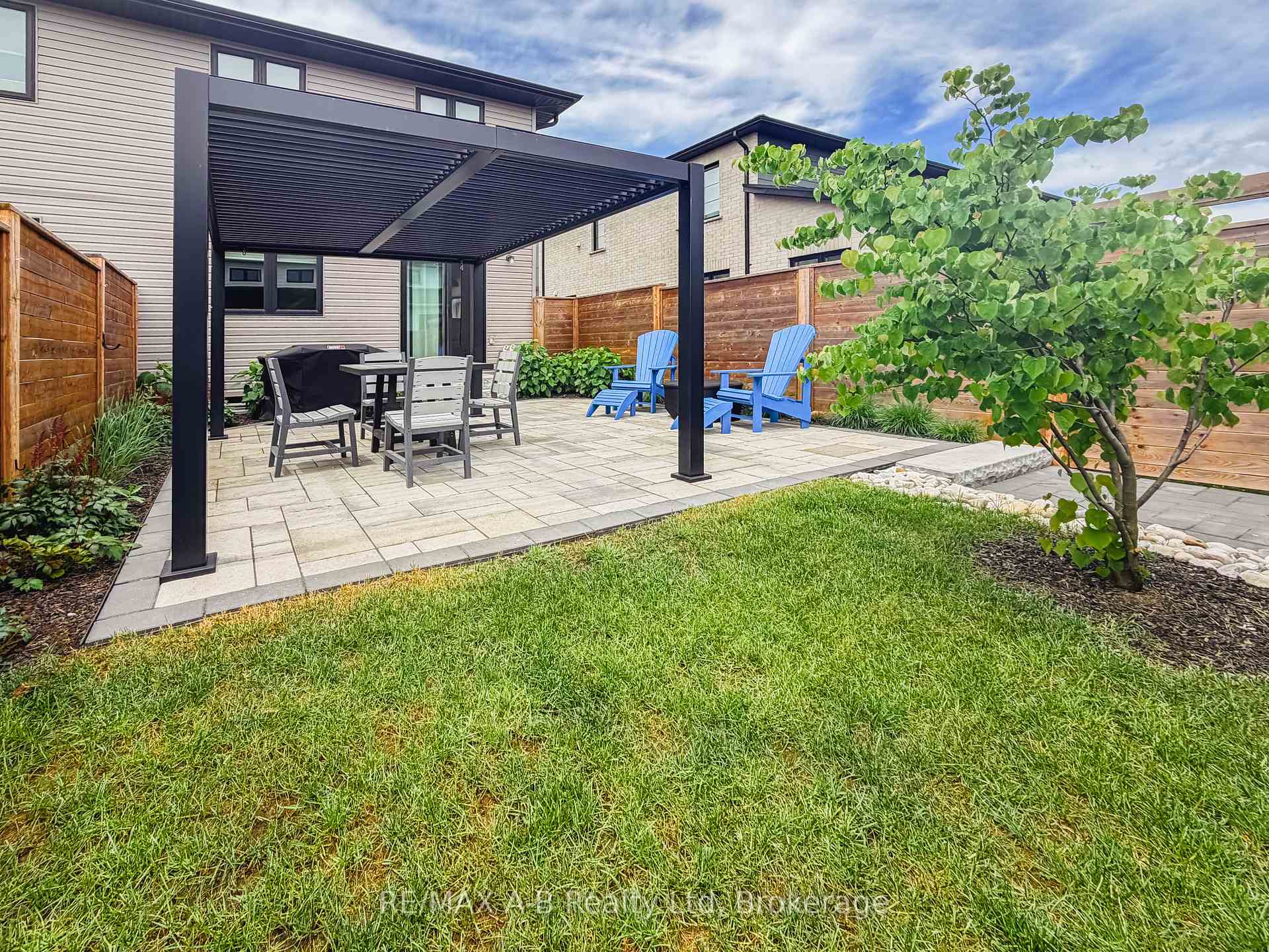 Photo 25 of 31 Trailside Drive, St. Marys — HOMEH