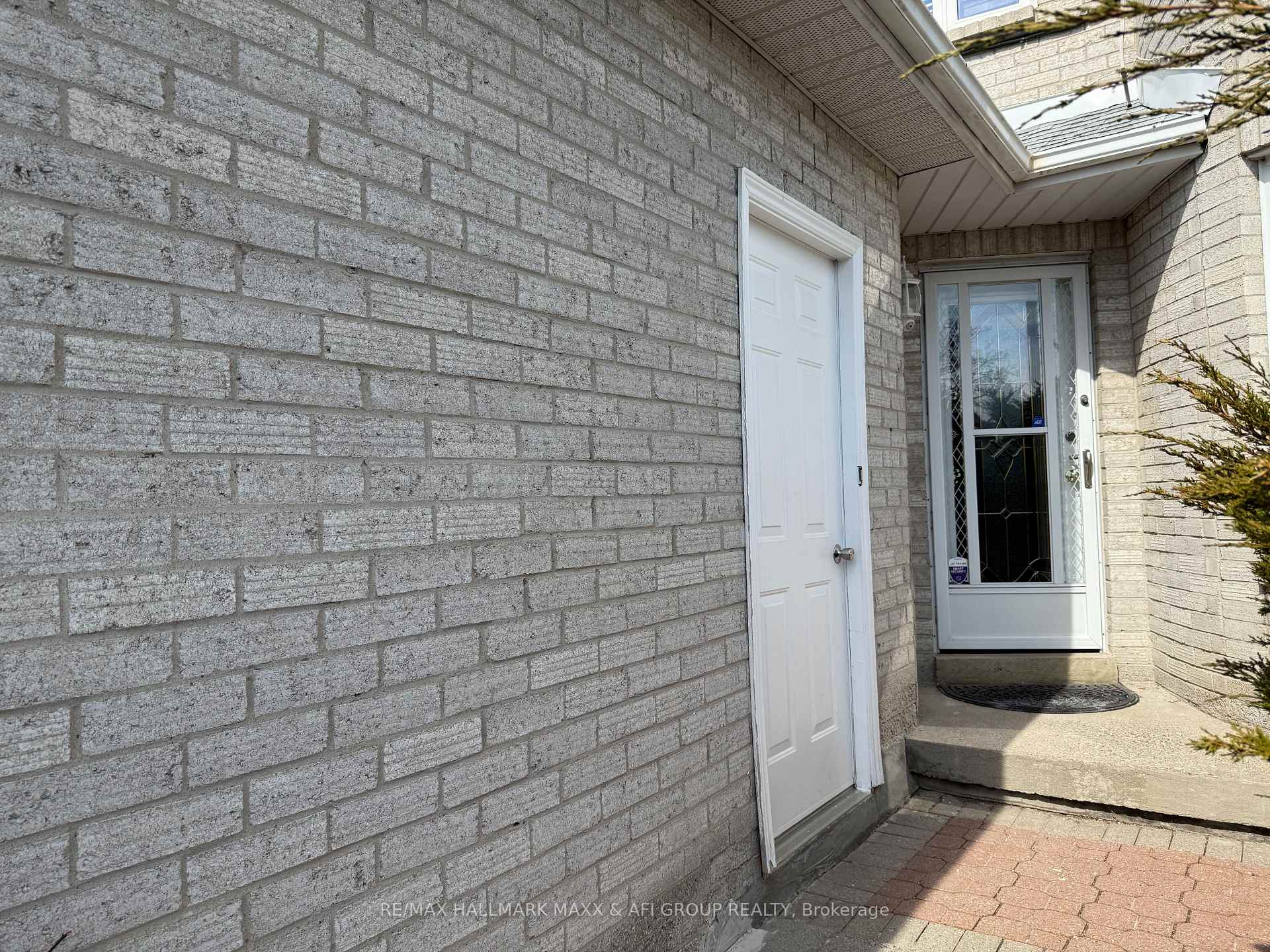Photo 3 of 162 Joseph Aaron Boulevard, Vaughan, Brownridge — HOMEH