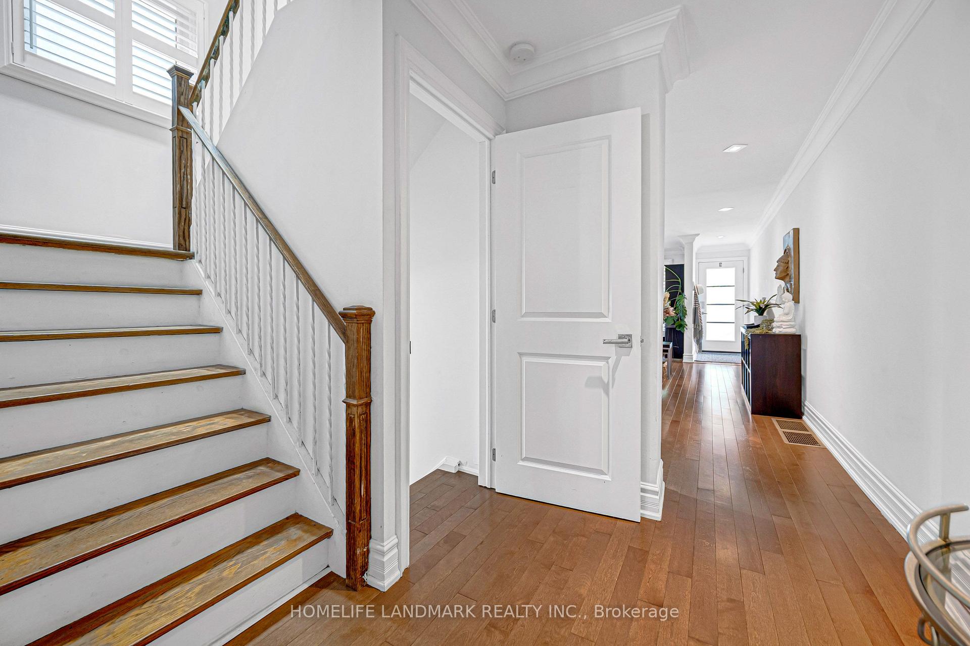 Photo 14 of 15 Denton Avenue, Toronto, Crescent Town — HOMEH