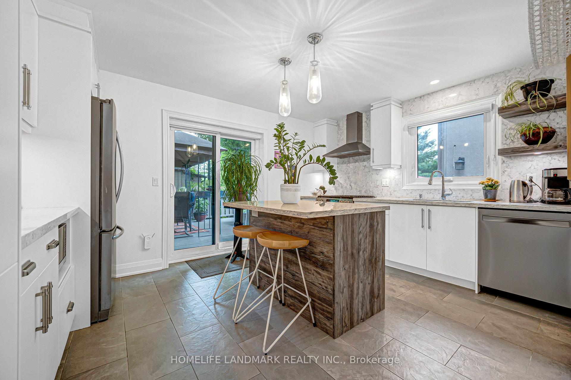 Photo 16 of 15 Denton Avenue, Toronto, Crescent Town — HOMEH