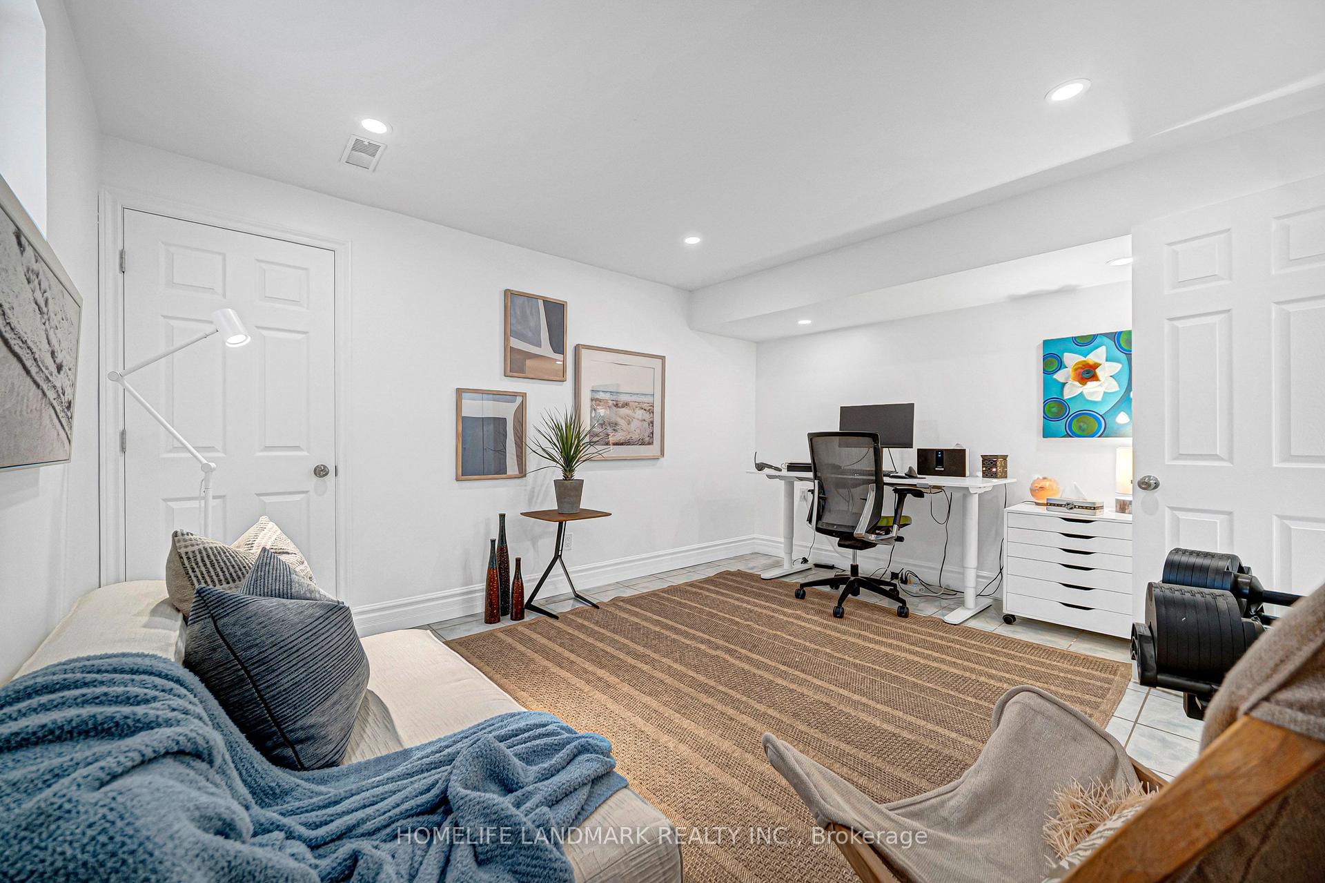 Photo 34 of 15 Denton Avenue, Toronto, Crescent Town — HOMEH