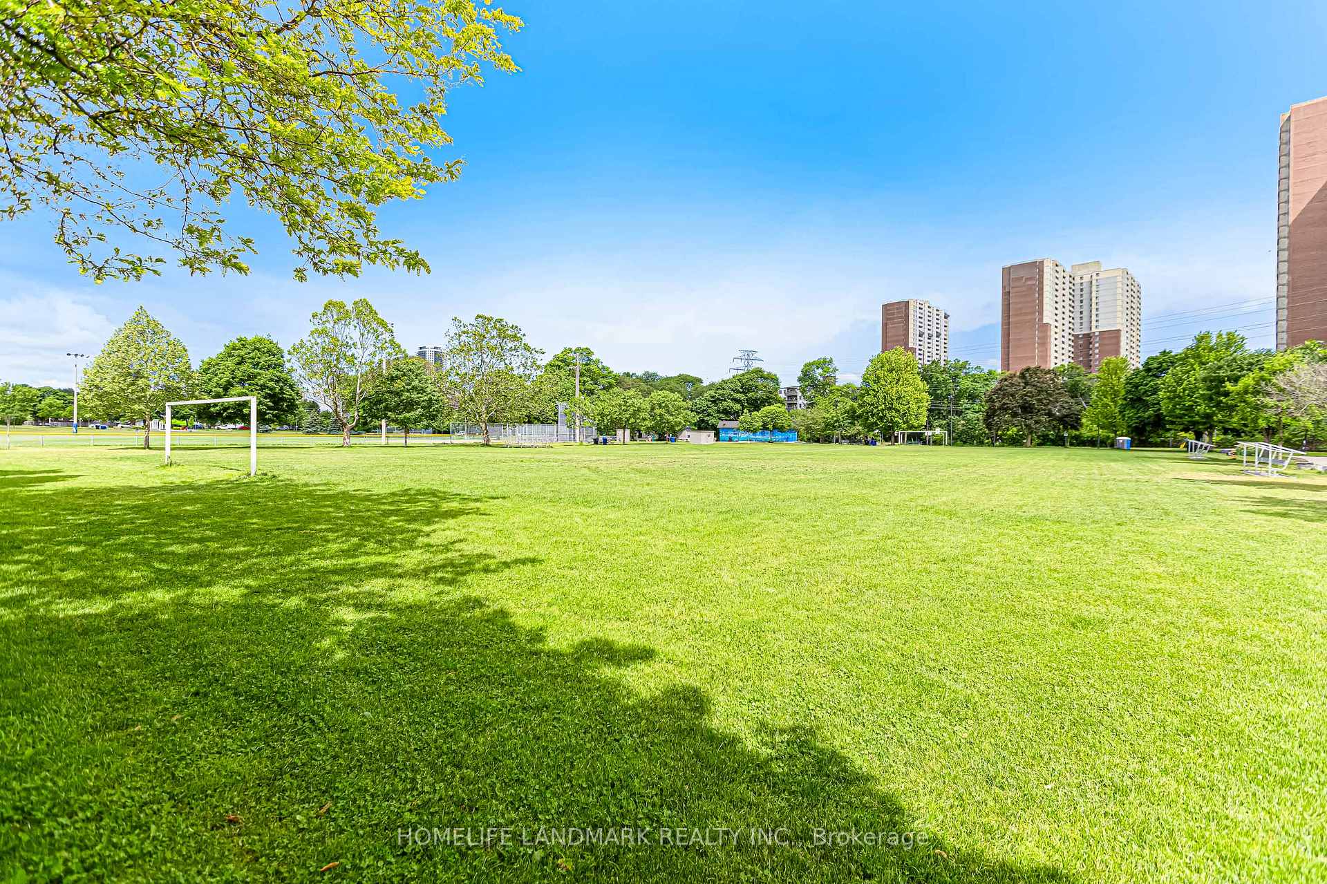 Photo 41 of 15 Denton Avenue, Toronto, Crescent Town — HOMEH
