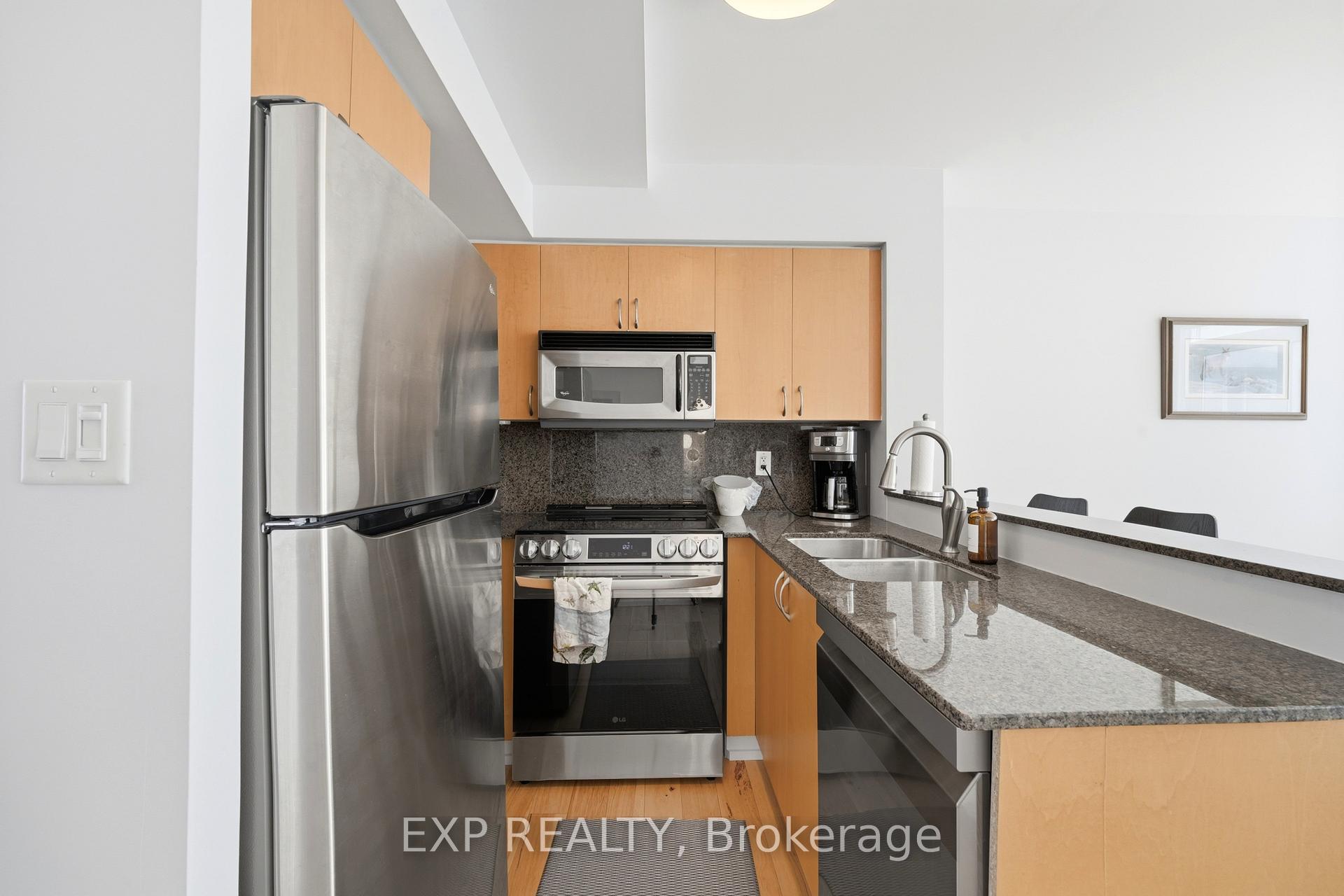 Photo 16 of Unit PH20, 230 King Street E, Toronto, Moss Park — HOMEH