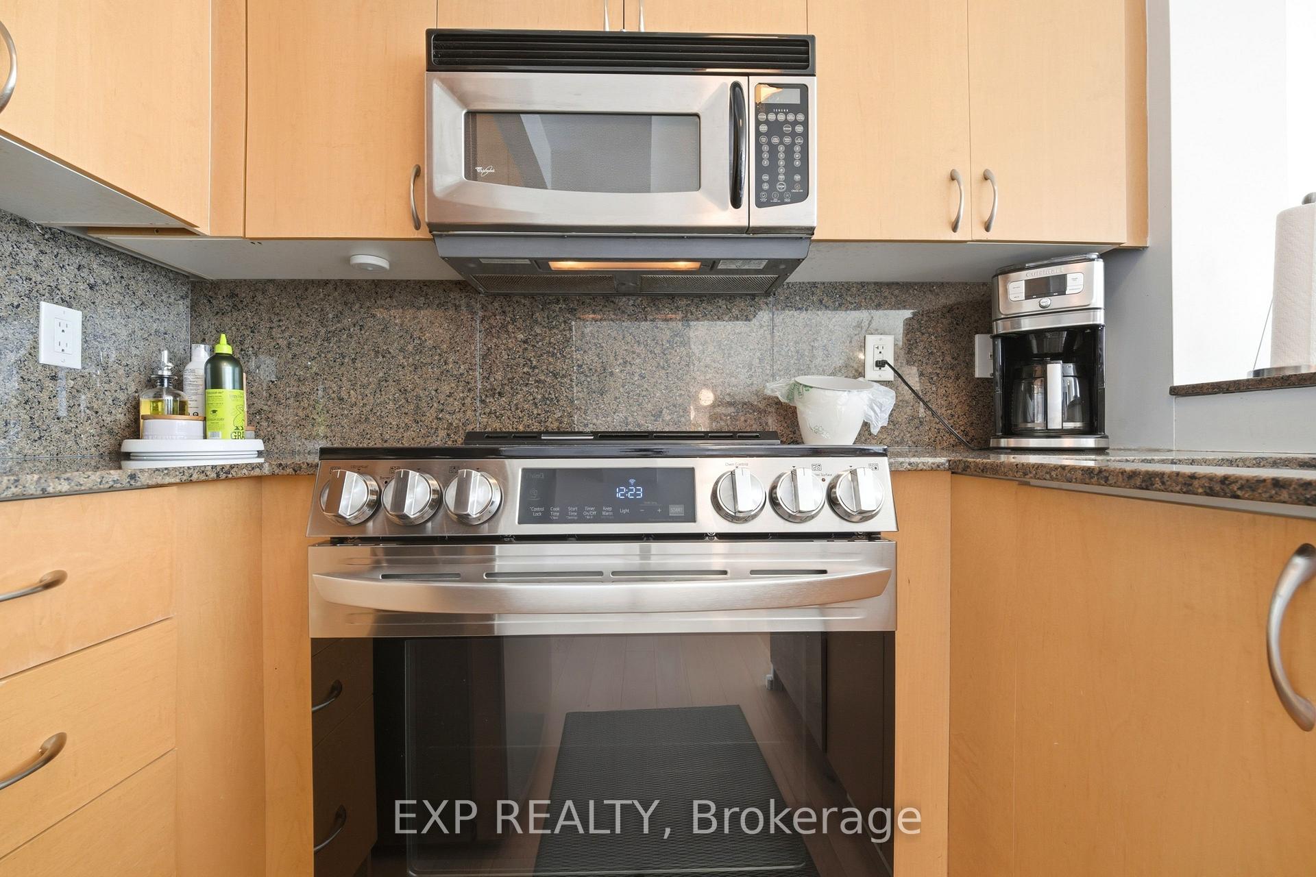 Photo 18 of Unit PH20, 230 King Street E, Toronto, Moss Park — HOMEH