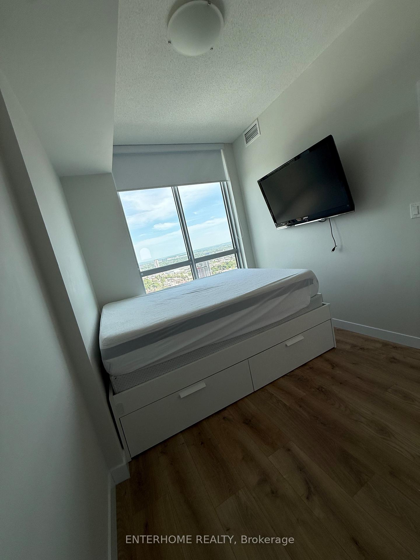 Photo 6 of Unit 3401, 60 frederick Street, Kitchener, Civic Centre — HOMEH