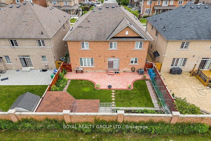 Photo 5 of 80 Sleightholme Crescent, Brampton, Bram East — HOMEH