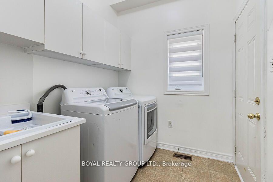 Photo 20 of 80 Sleightholme Crescent, Brampton, Bram East — HOMEH