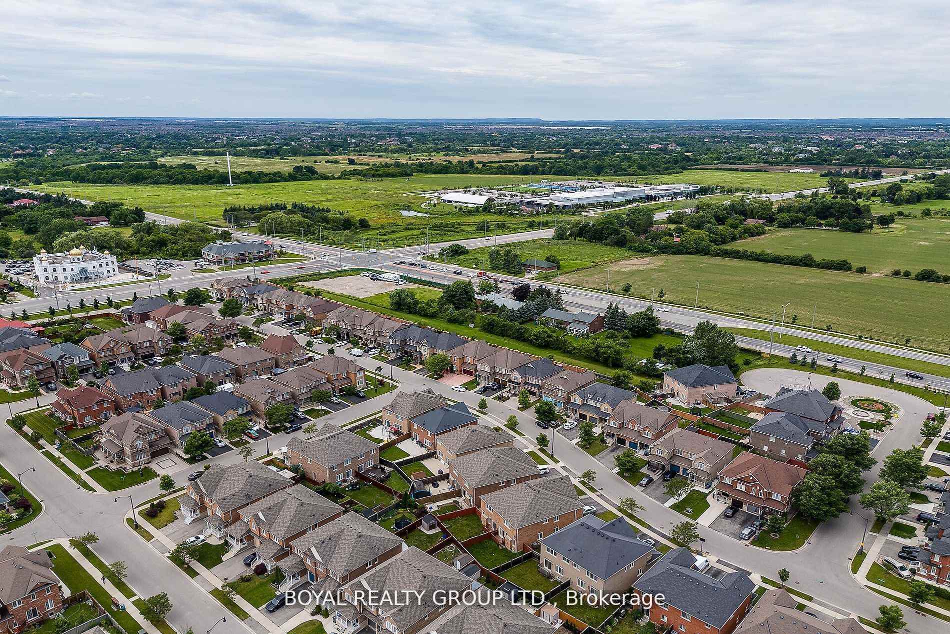 Photo 23 of 80 Sleightholme Crescent, Brampton, Bram East — HOMEH
