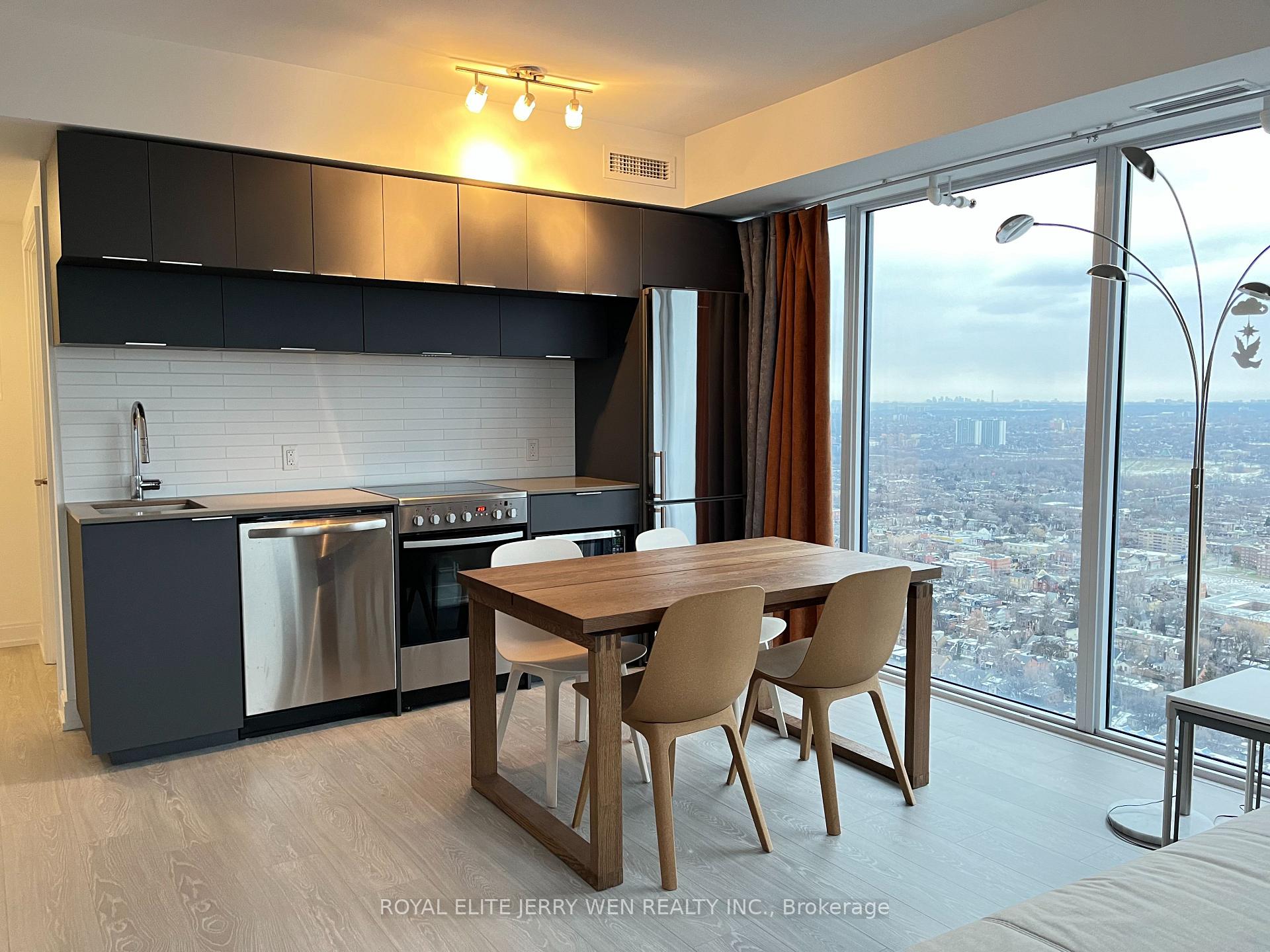 Photo 11 of Unit 5105, 181 Dundas Street E, Toronto, Church-Yonge Corridor — HOMEH