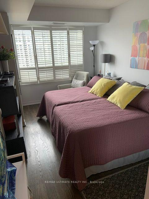 Photo 16 of Unit 808, 8 Covington Road, Toronto, Englemount-Lawrence — HOMEH