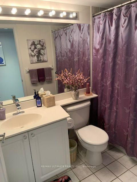 Photo 18 of Unit 808, 8 Covington Road, Toronto, Englemount-Lawrence — HOMEH