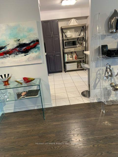 Photo 52 of Unit 808, 8 Covington Road, Toronto, Englemount-Lawrence — HOMEH