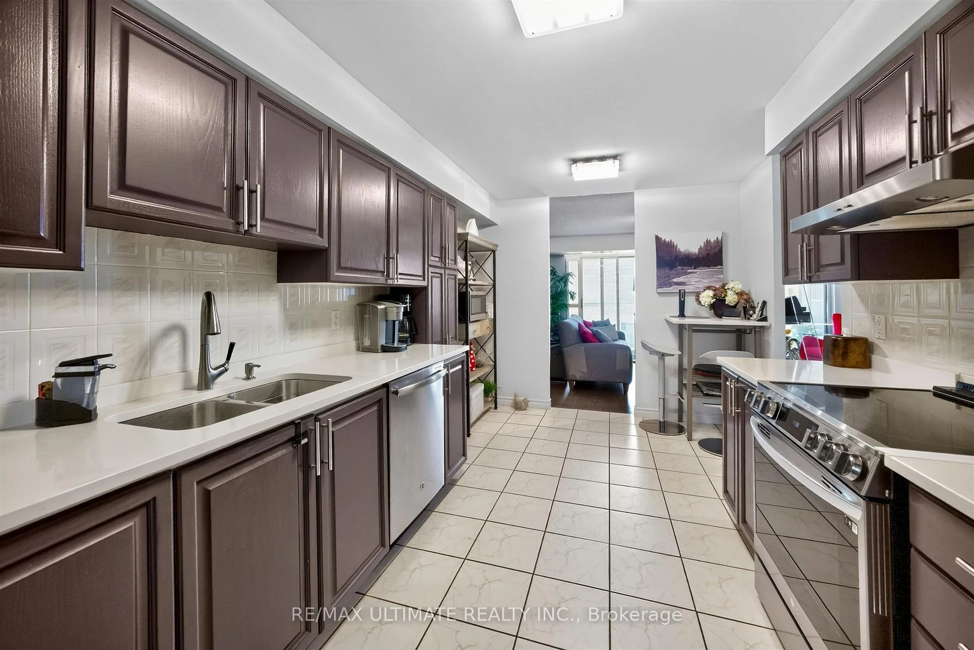 Photo 25 of Unit 808, 8 Covington Road, Toronto, Englemount-Lawrence — HOMEH