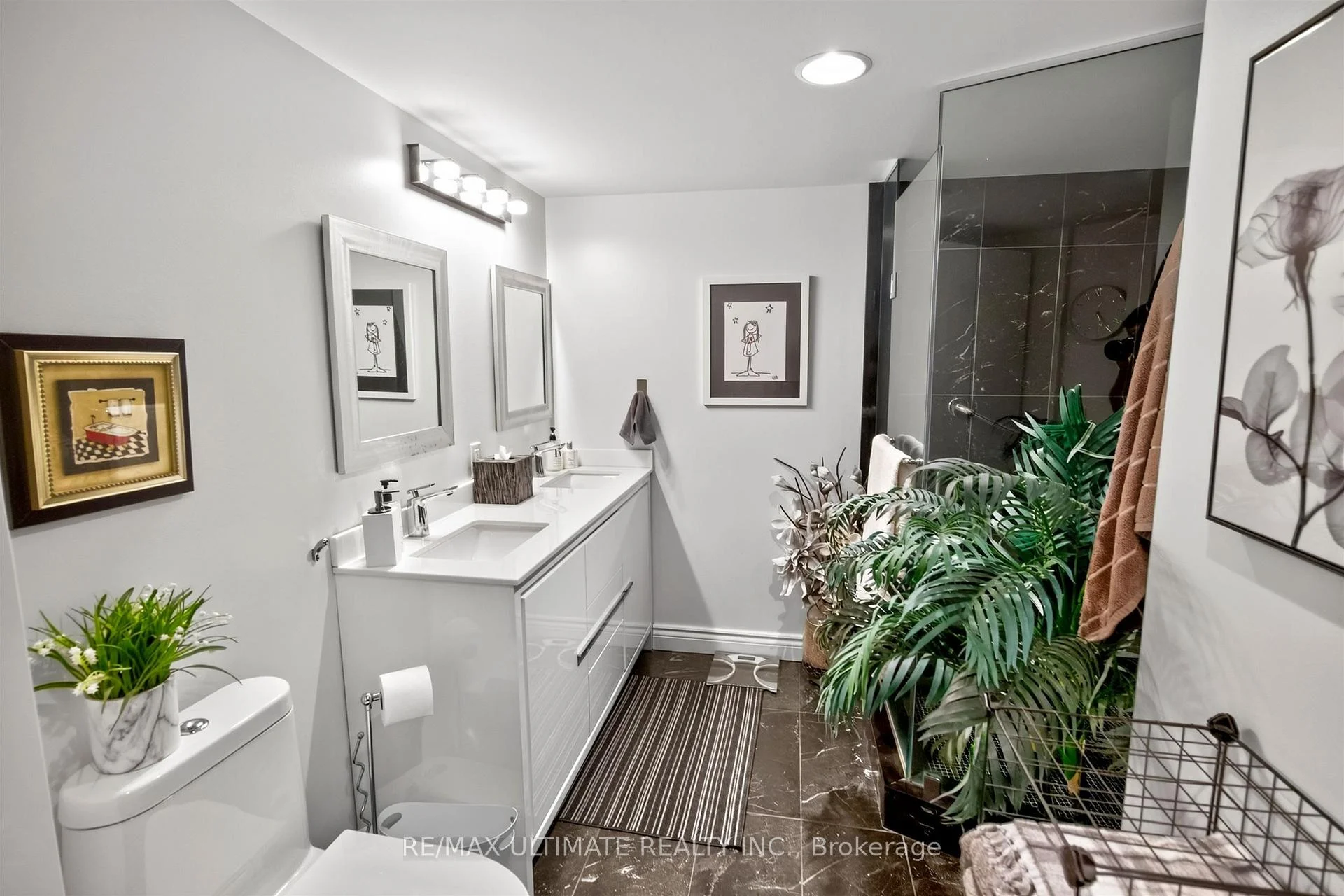 Photo 35 of Unit 808, 8 Covington Road, Toronto, Englemount-Lawrence — HOMEH
