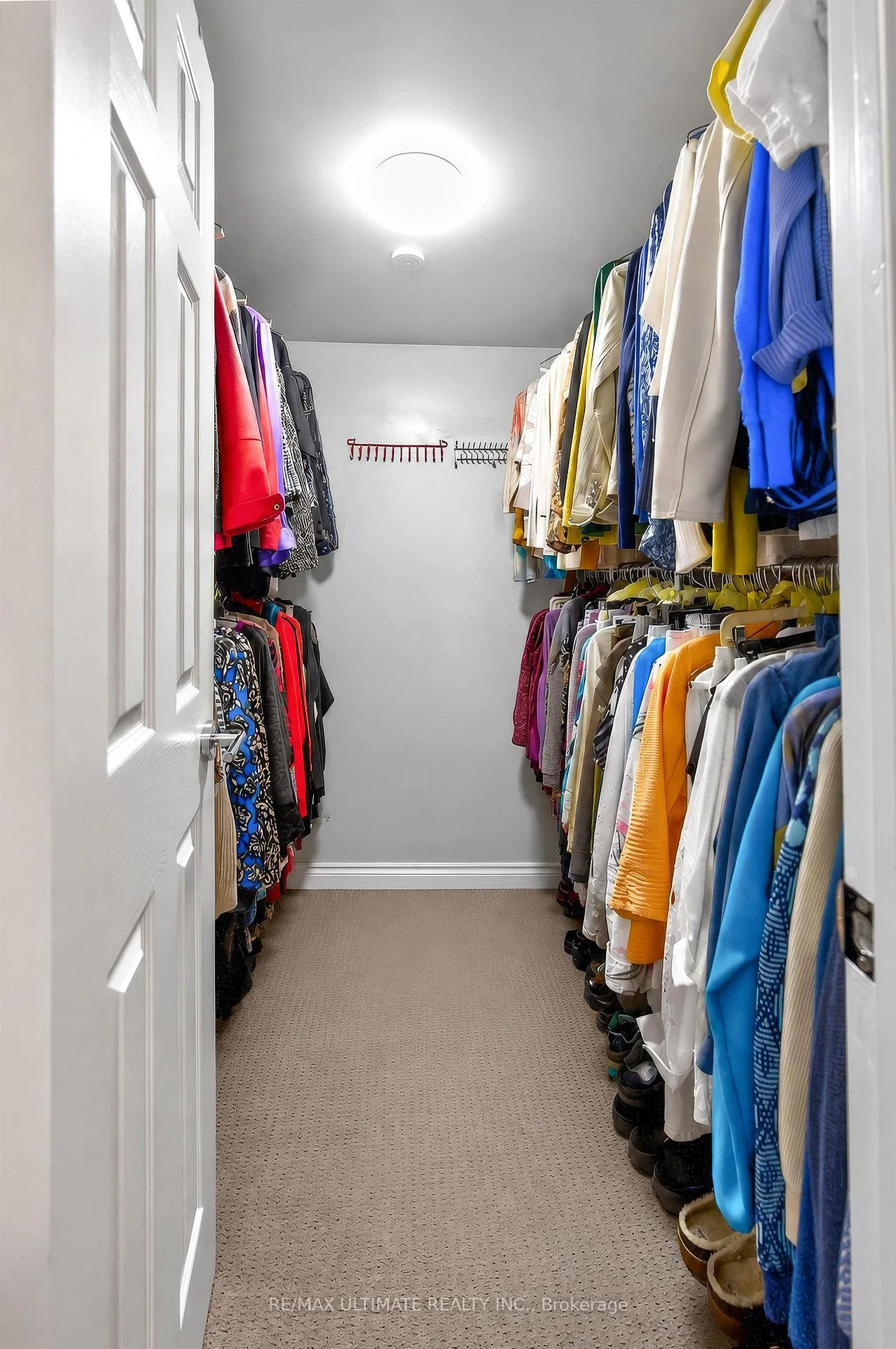 Photo 37 of Unit 808, 8 Covington Road, Toronto, Englemount-Lawrence — HOMEH